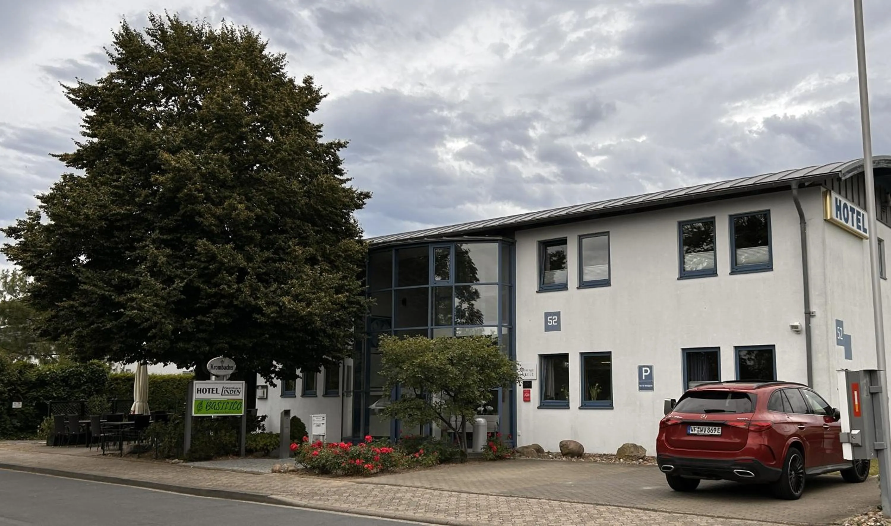 Property building in Hotel Gästehaus Linden