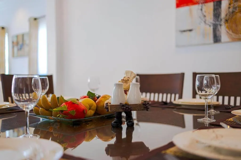 Luxurious 5-Bedroom Private Pool Villa! PV5