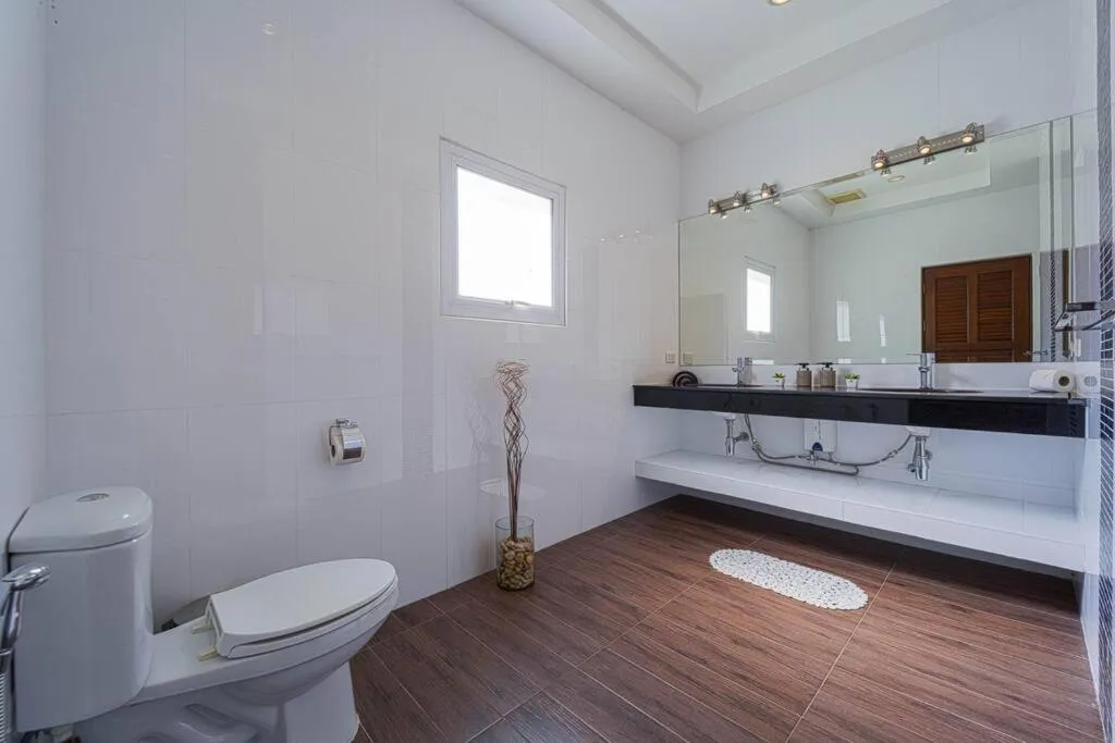 Luxurious 5-Bedroom Private Pool Villa! PV5