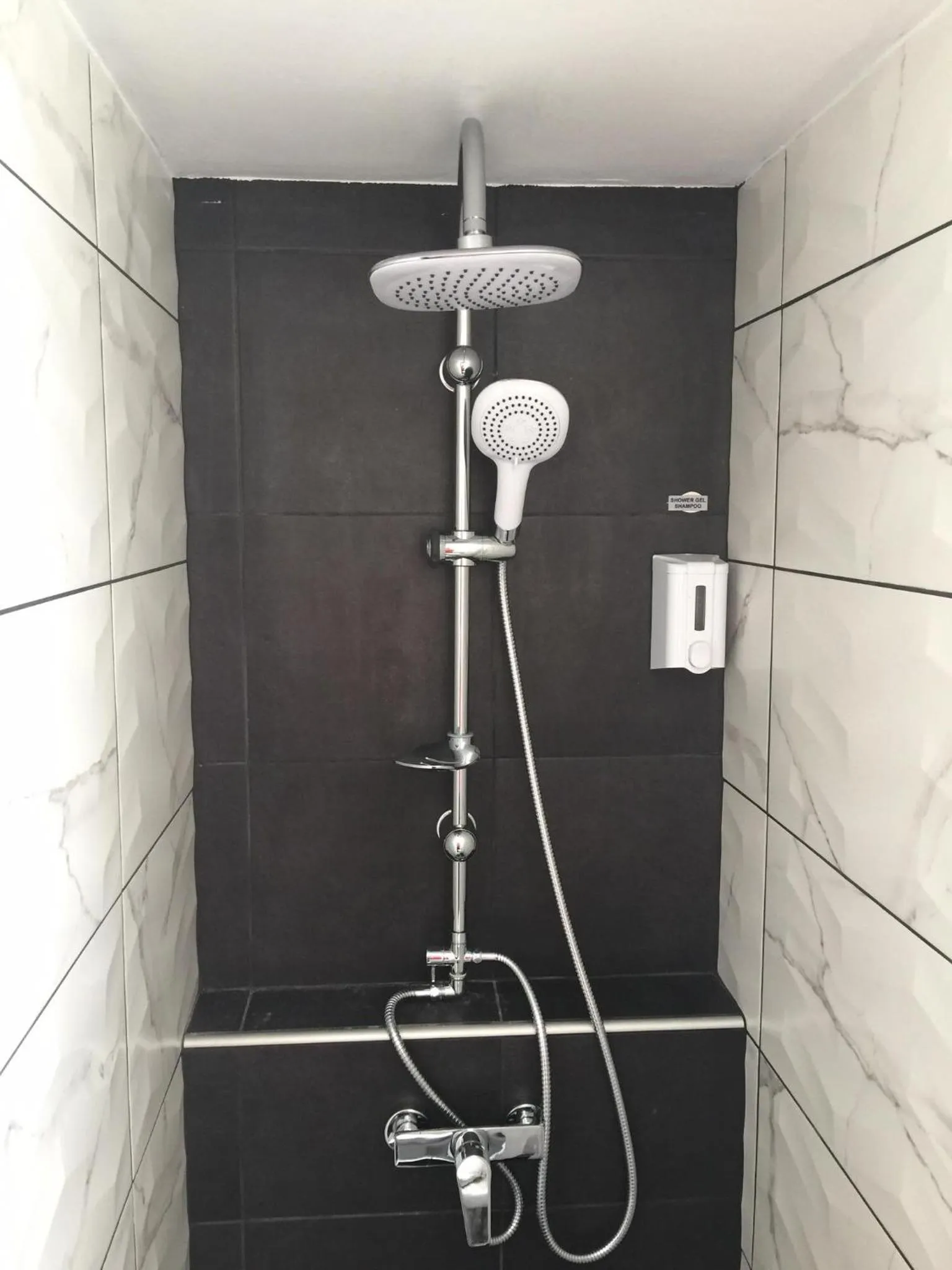 Shower in Calypso Hotel