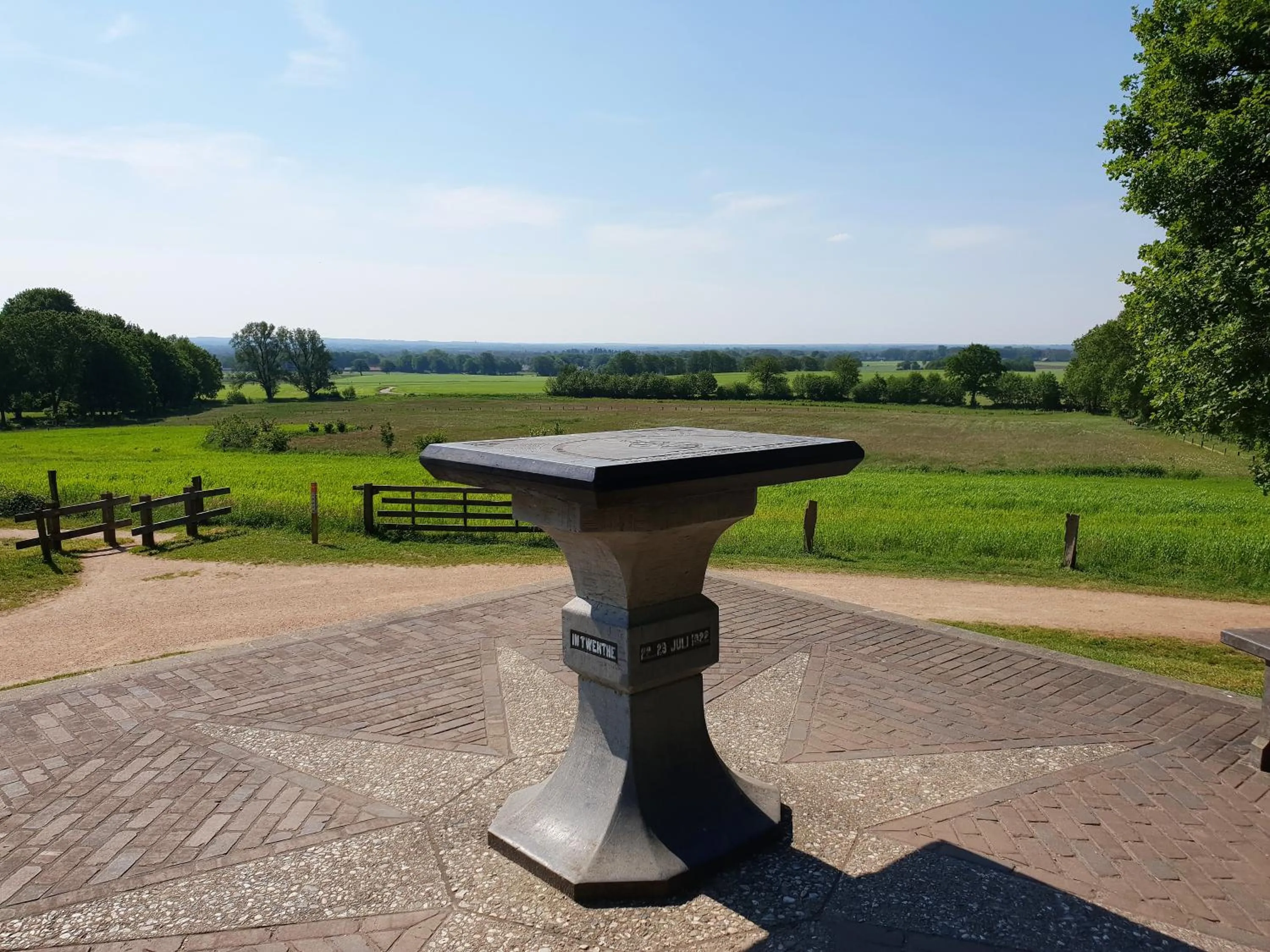 Nearby landmark in Hotel Wyllandrie