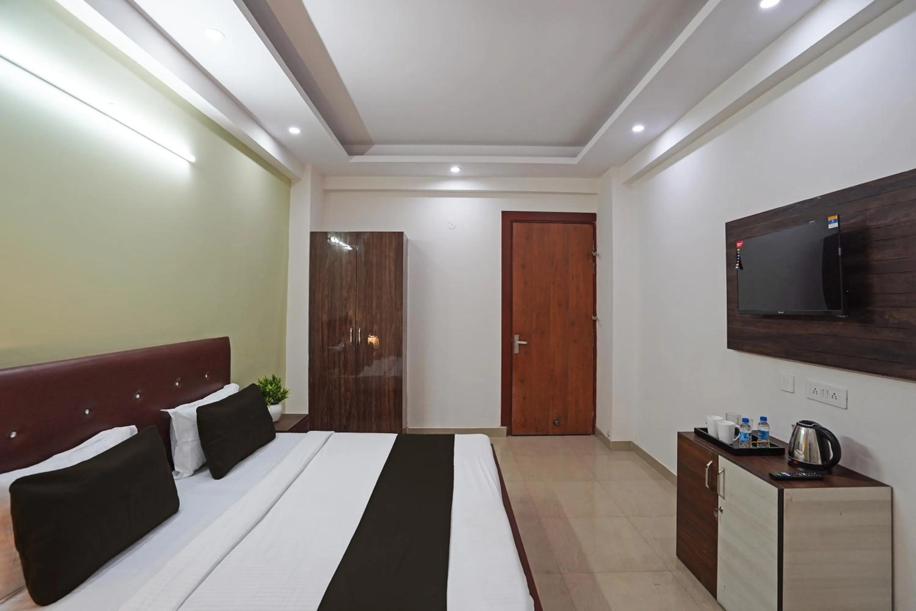 Bedroom in Hotel O Noida Stays