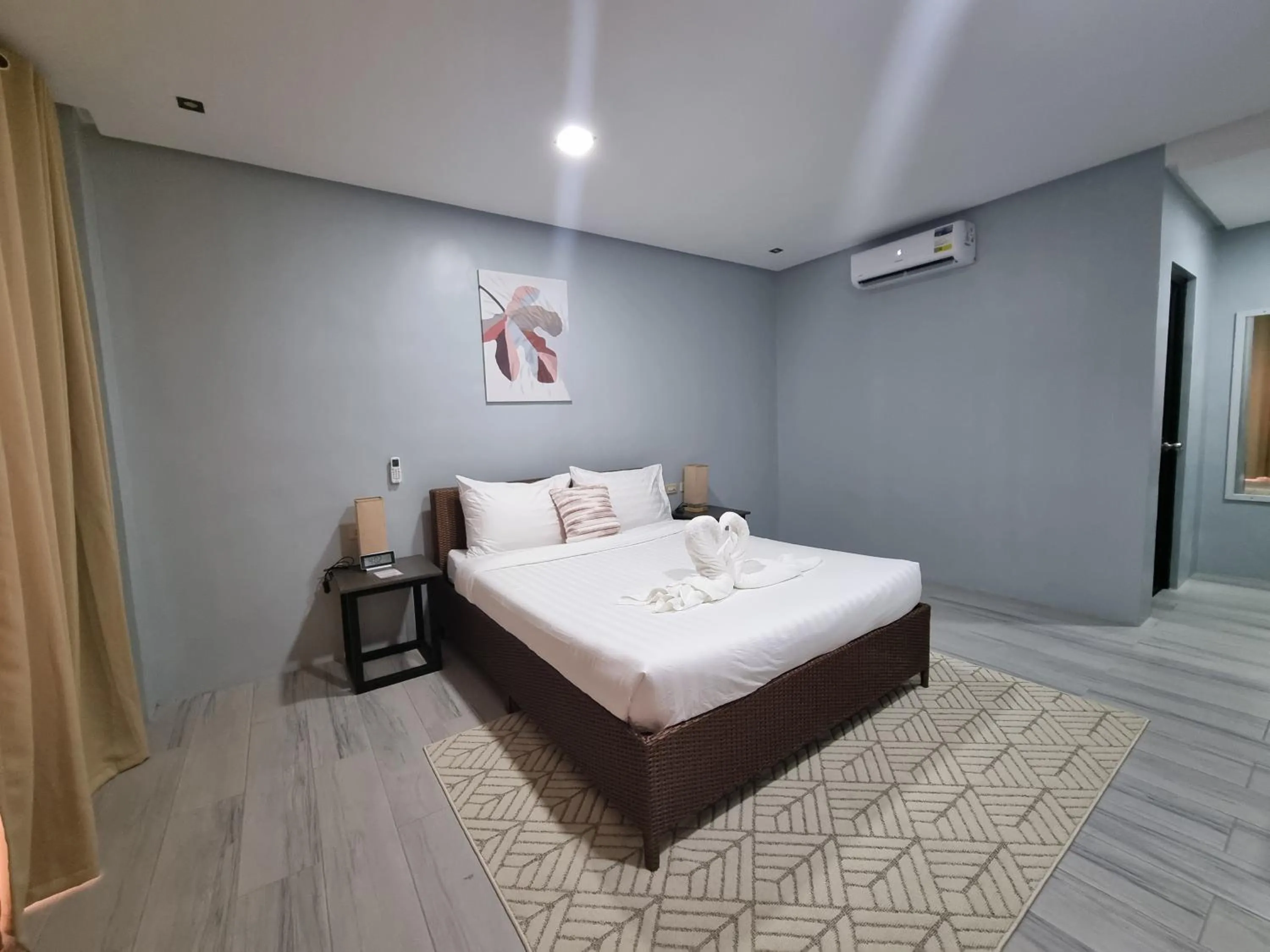 Bed in 34k Hotel and Resort powered by Cocotel