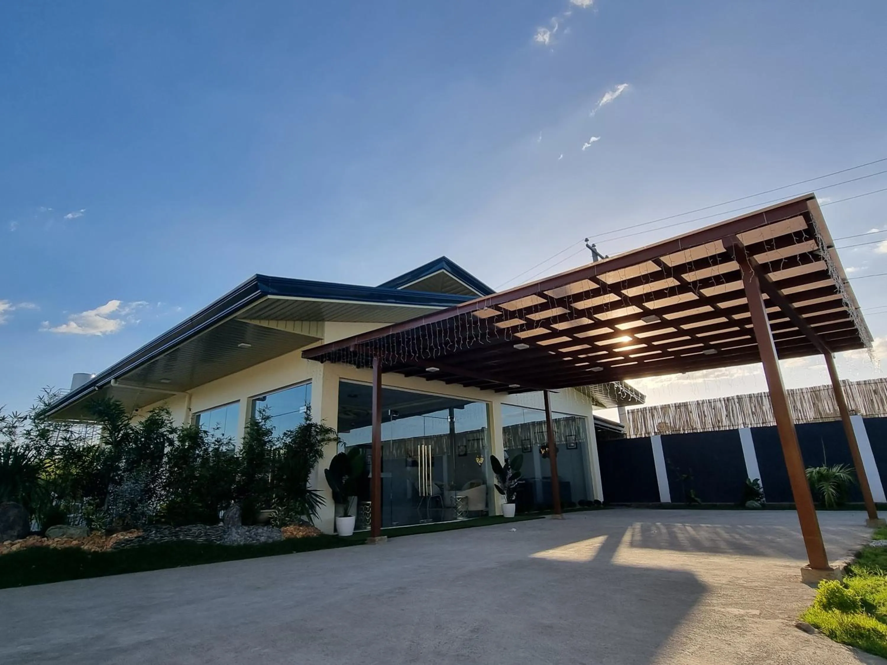 Property building in 34k Hotel and Resort powered by Cocotel