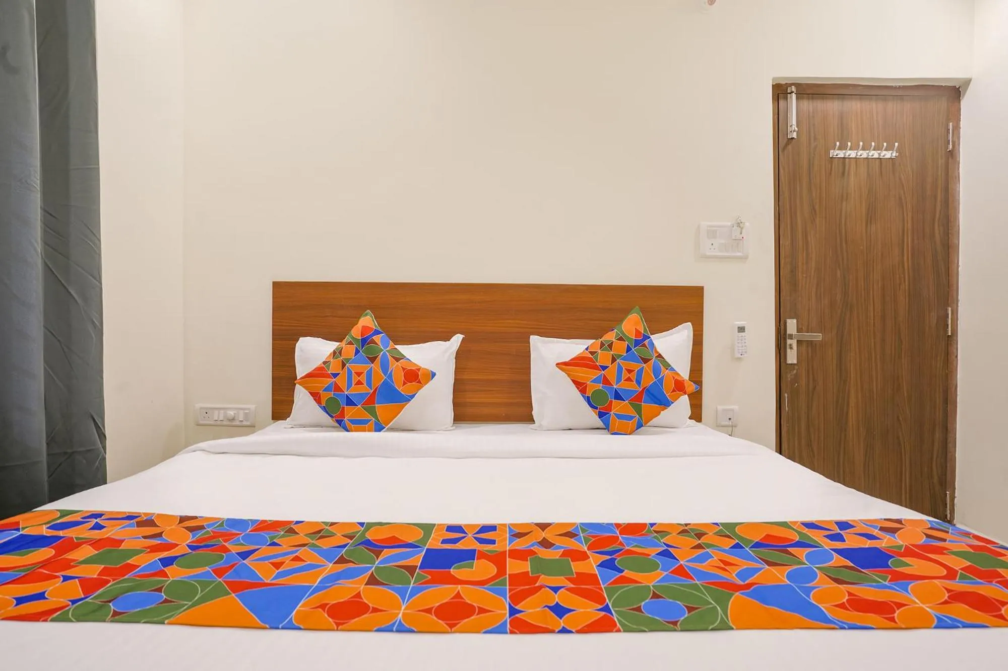 Bed in FabHotel Air Live - Nr Ameerpet metro station