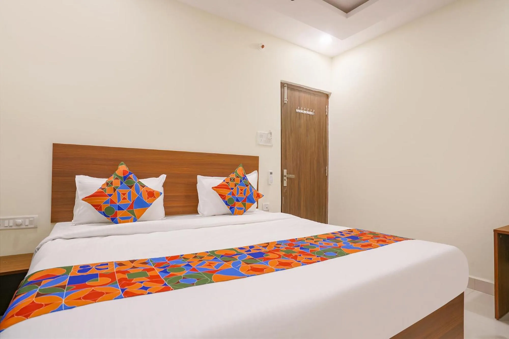 Bed in FabHotel Air Live - Nr Ameerpet metro station