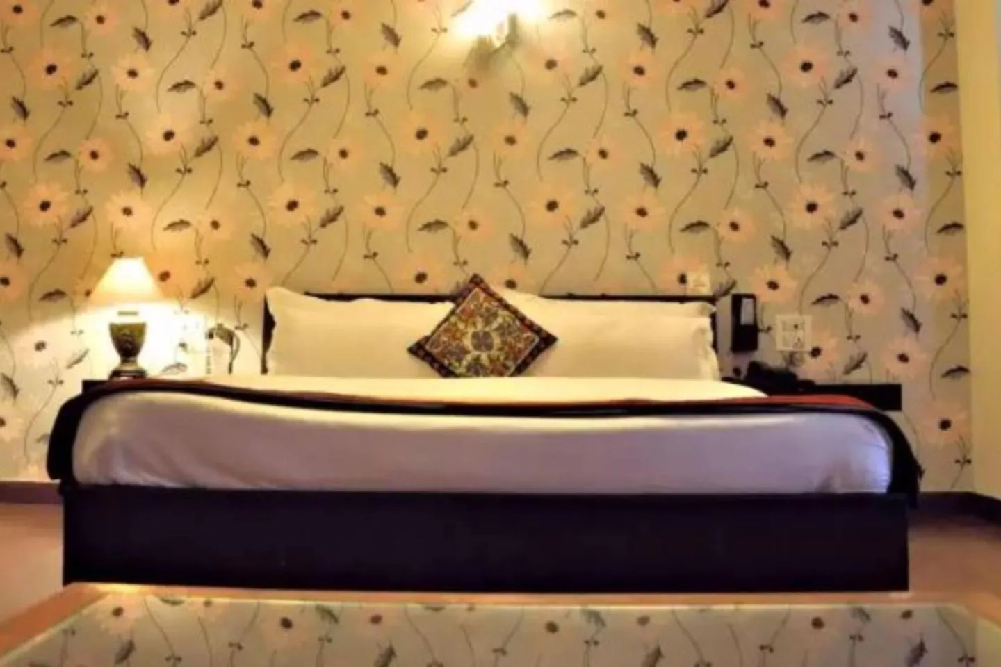 Hotel PR Residency Amritsar