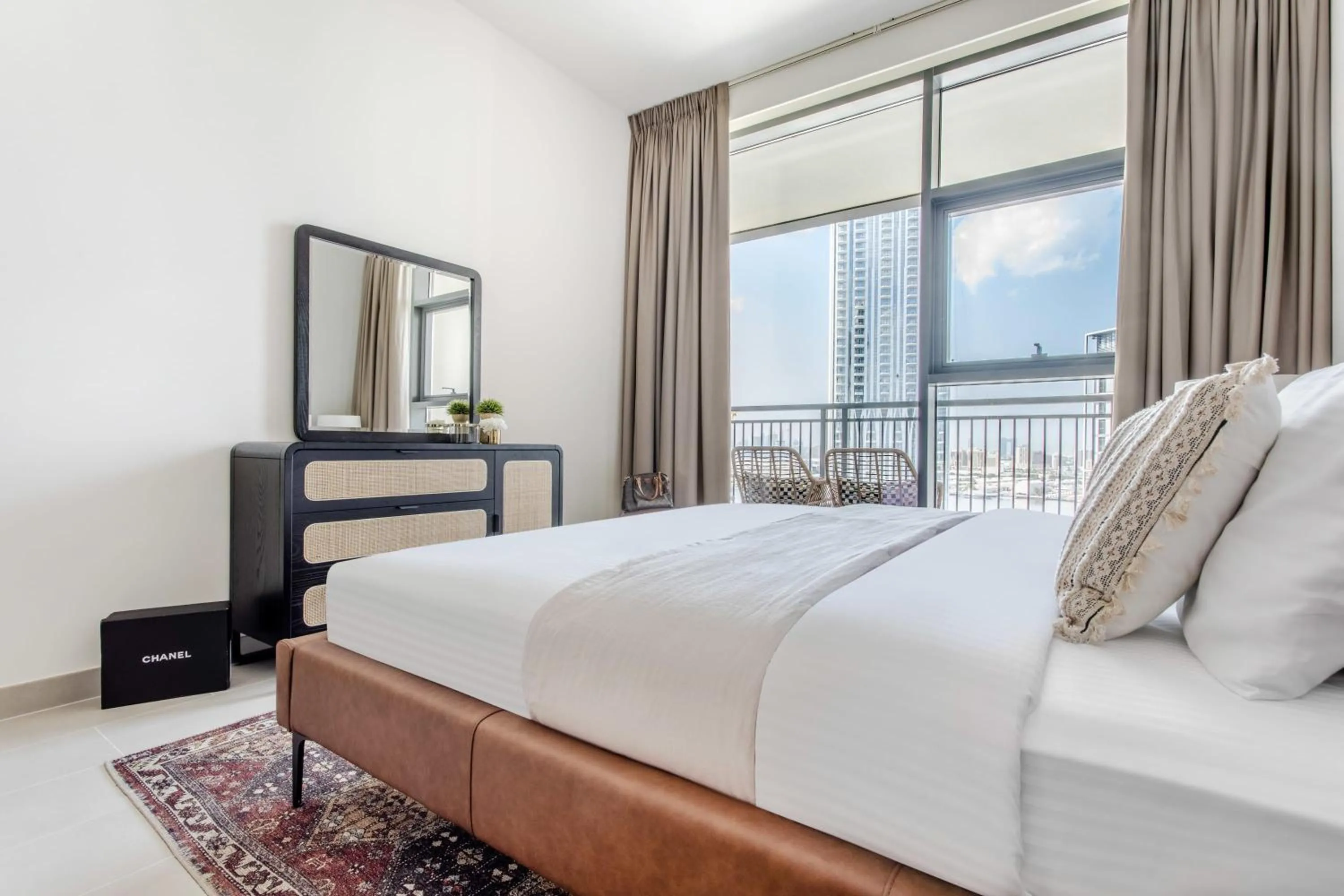 Frank Porter - Creek Rise Tower 1