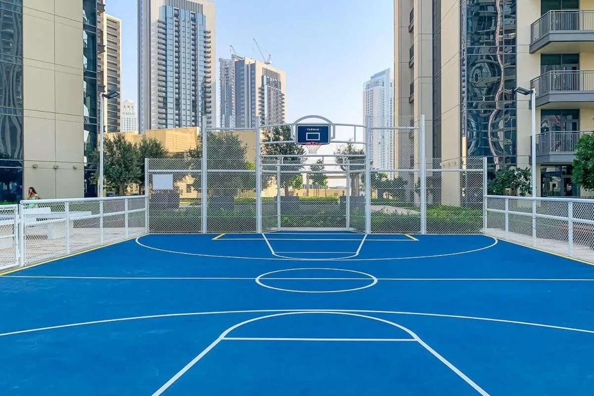 Frank Porter - Creek Rise Tower 1