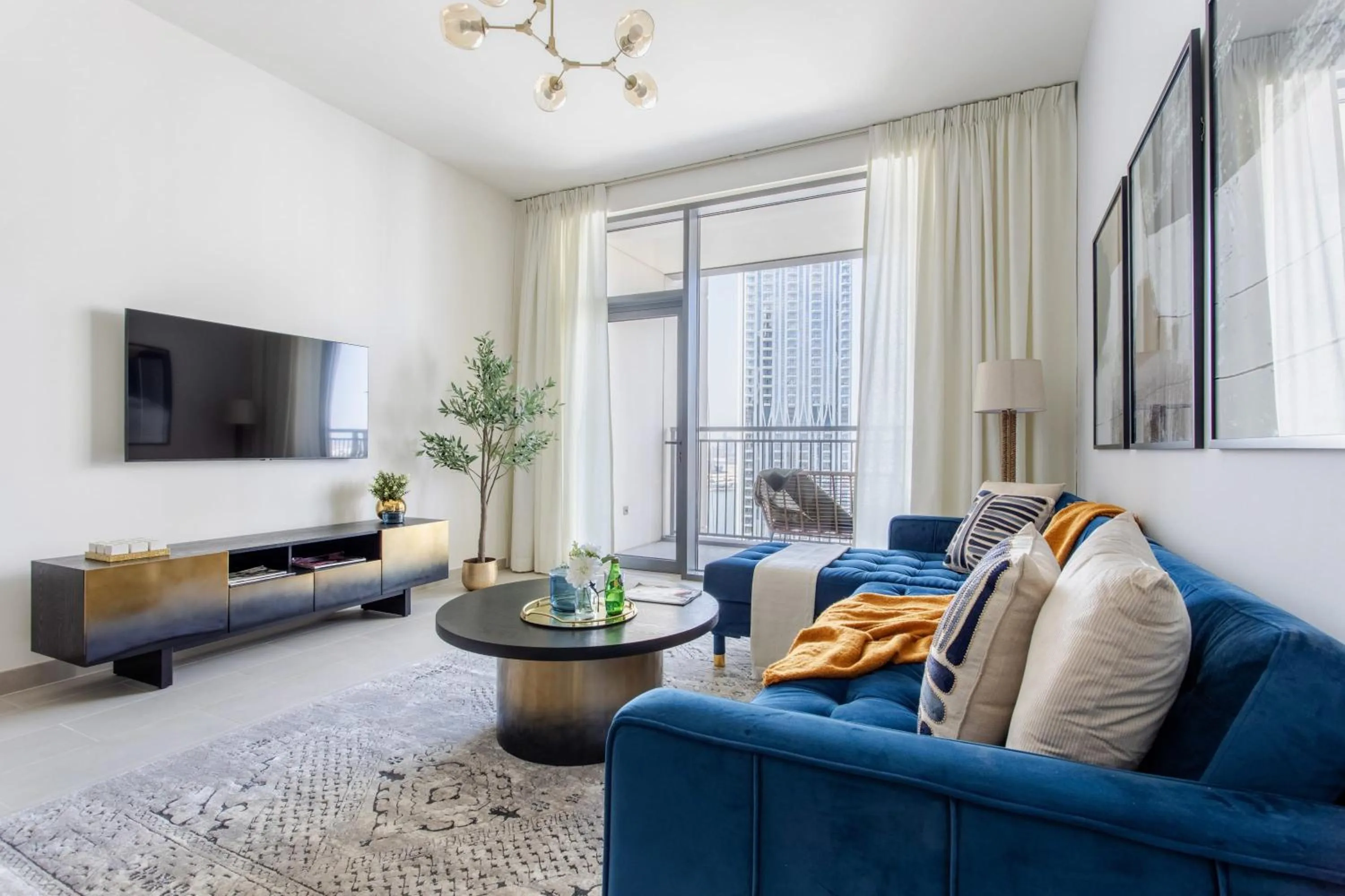 Frank Porter - Creek Rise Tower 1