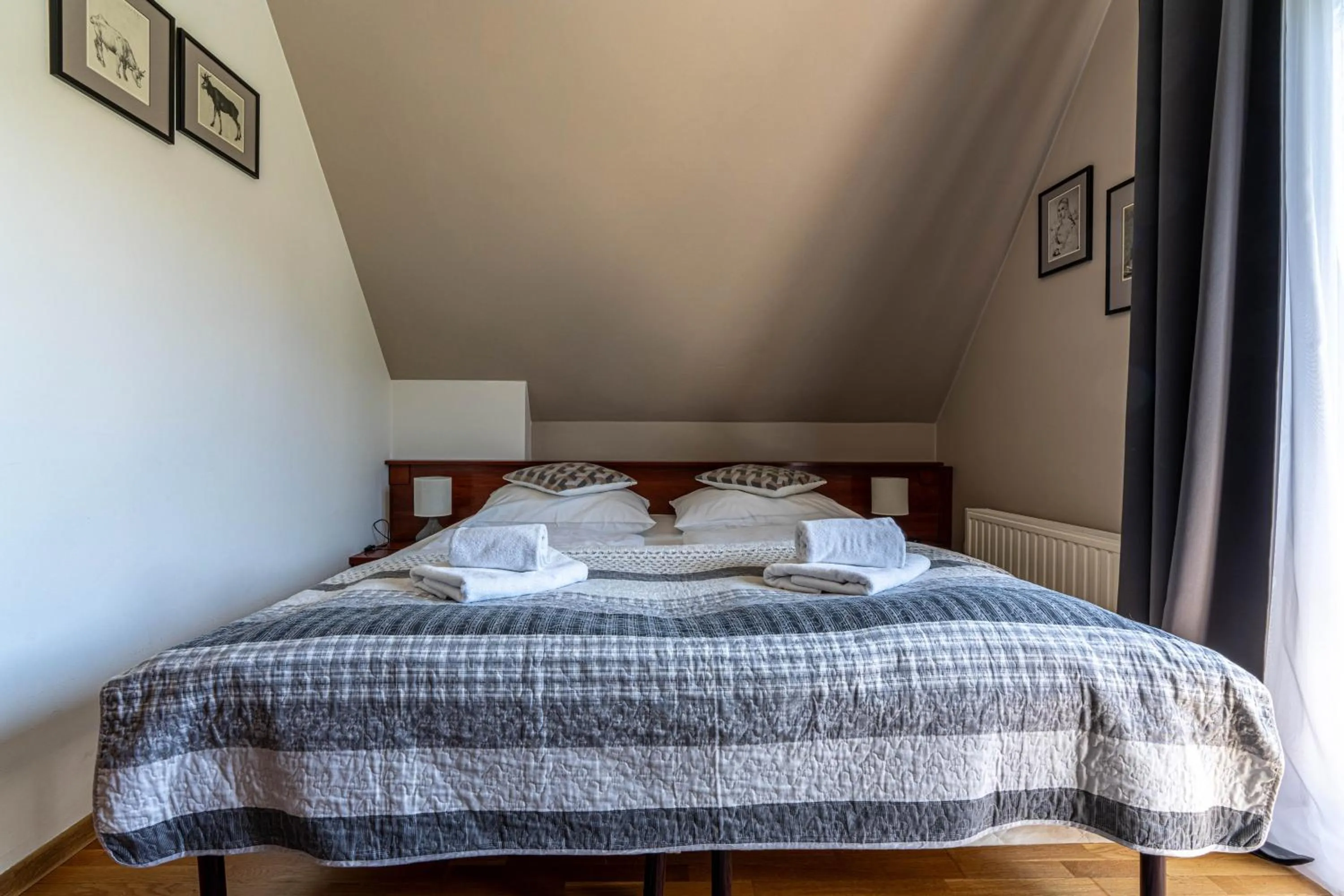 Bed in Willa Serafin-basen, sauny i jacuzzi w Willa Baciarka dodatkowo płatne