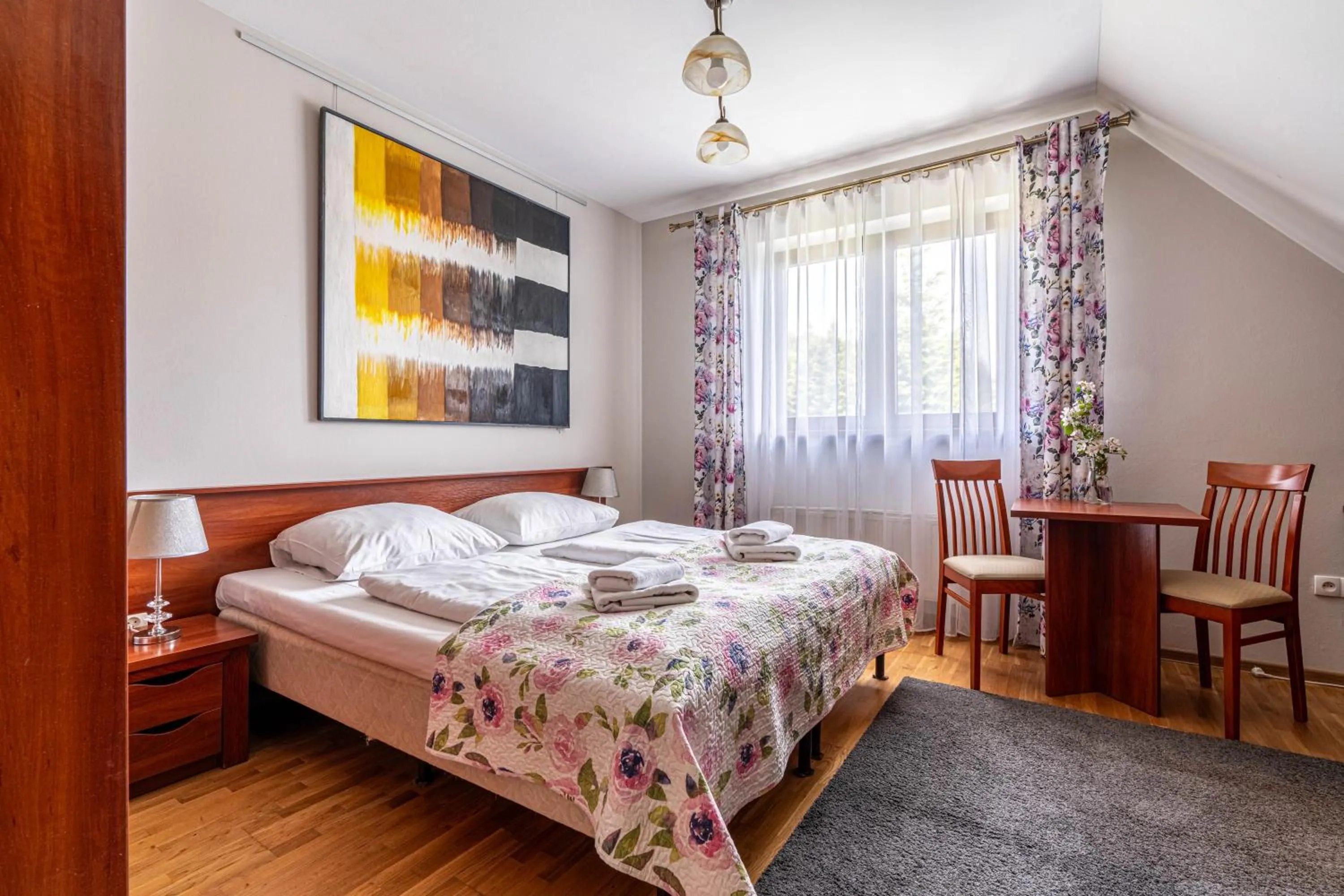 Bed in Willa Serafin-basen, sauny i jacuzzi w Willa Baciarka dodatkowo płatne