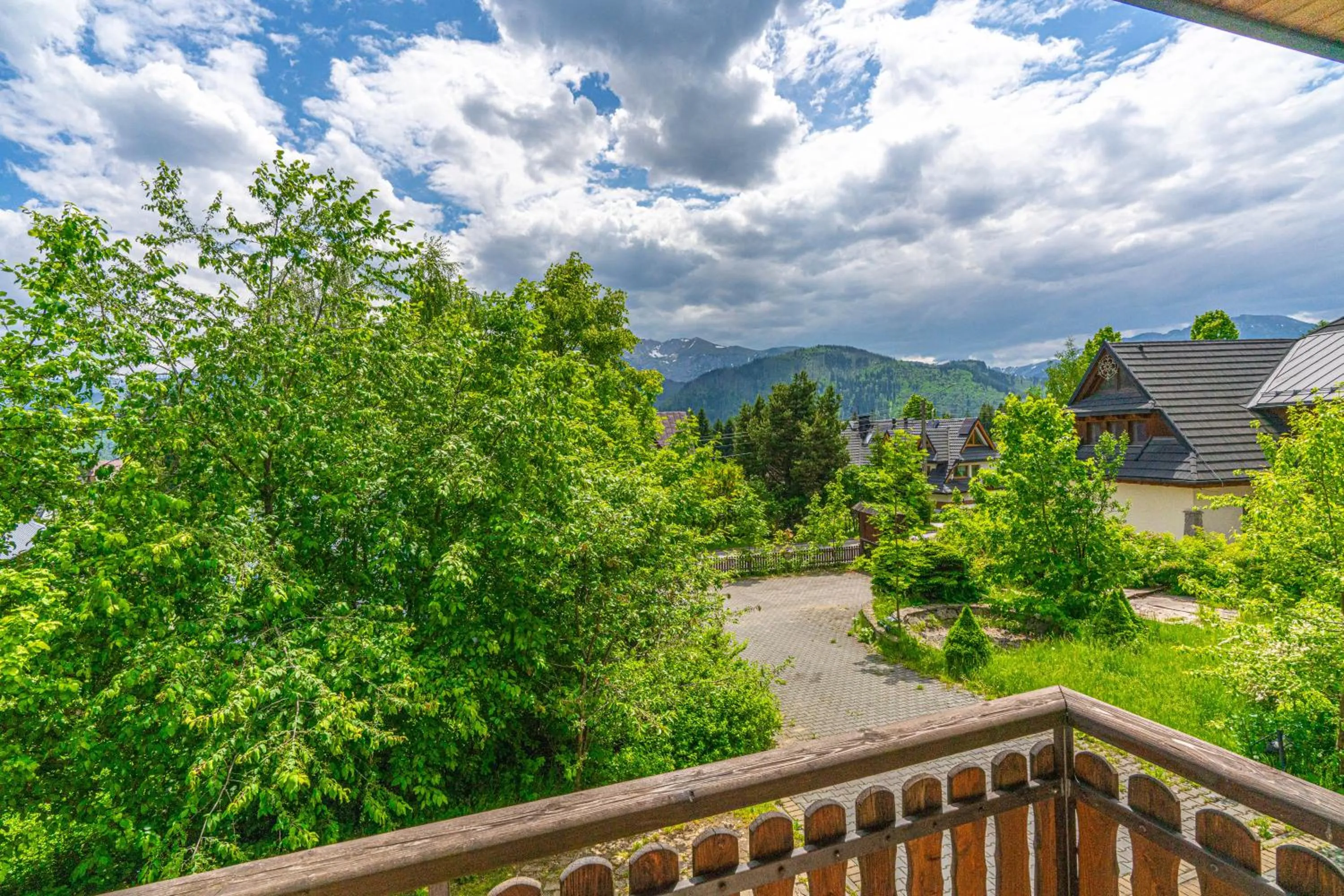 Mountain view in Willa Serafin-basen, sauny i jacuzzi w Willa Baciarka dodatkowo płatne