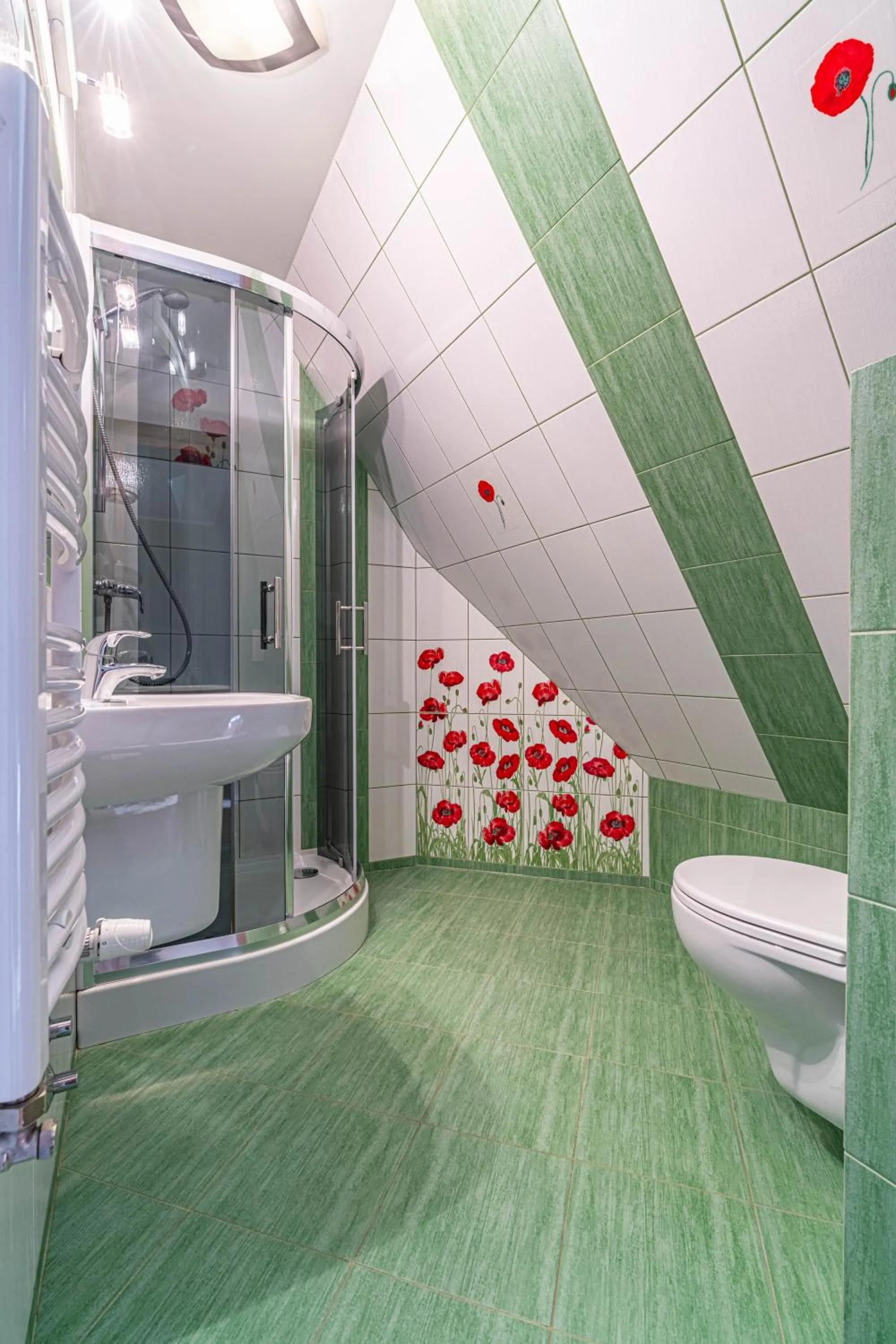 Bathroom in Willa Serafin-basen, sauny i jacuzzi w Willa Baciarka dodatkowo płatne