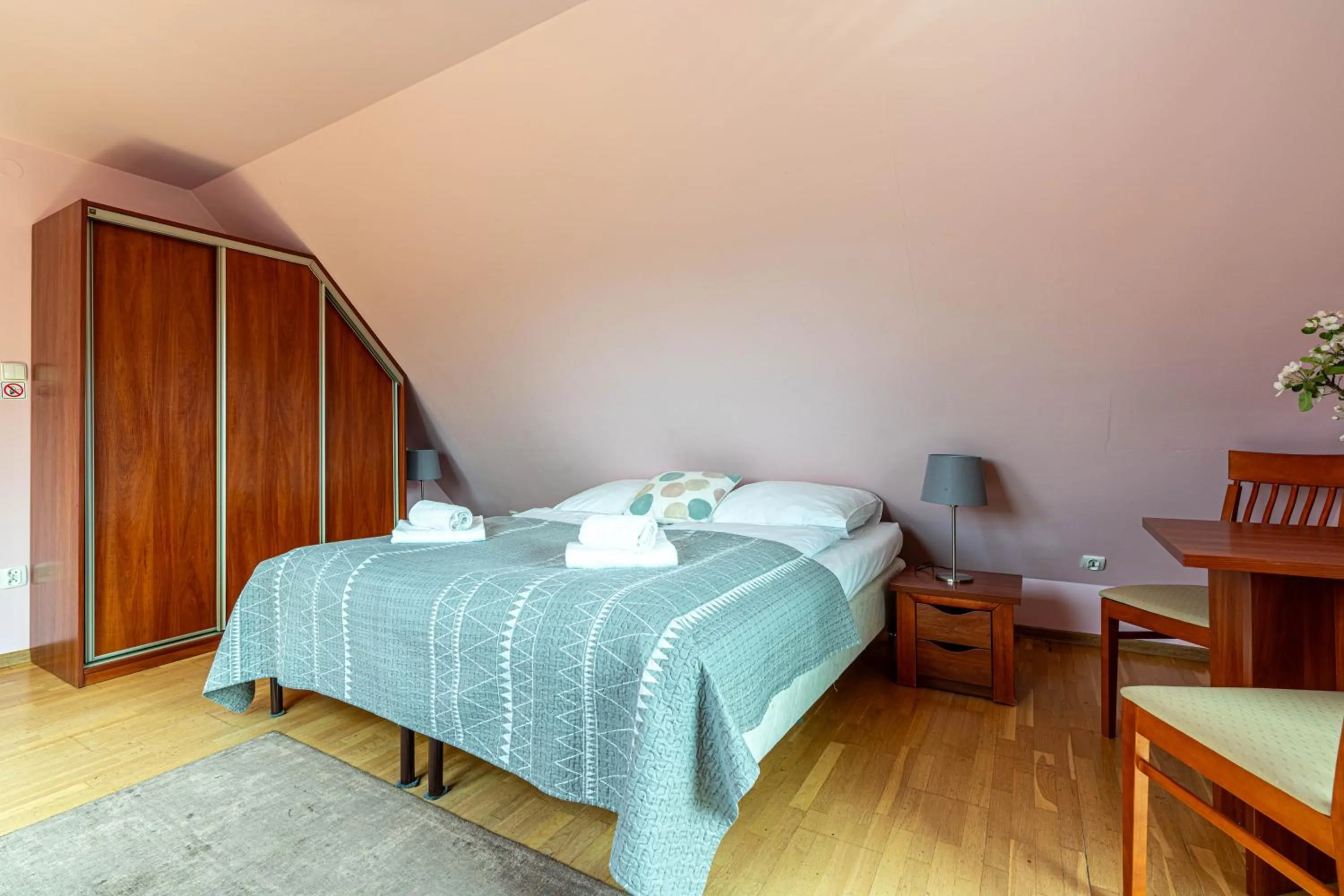 Bed in Willa Serafin-basen, sauny i jacuzzi w Willa Baciarka dodatkowo płatne