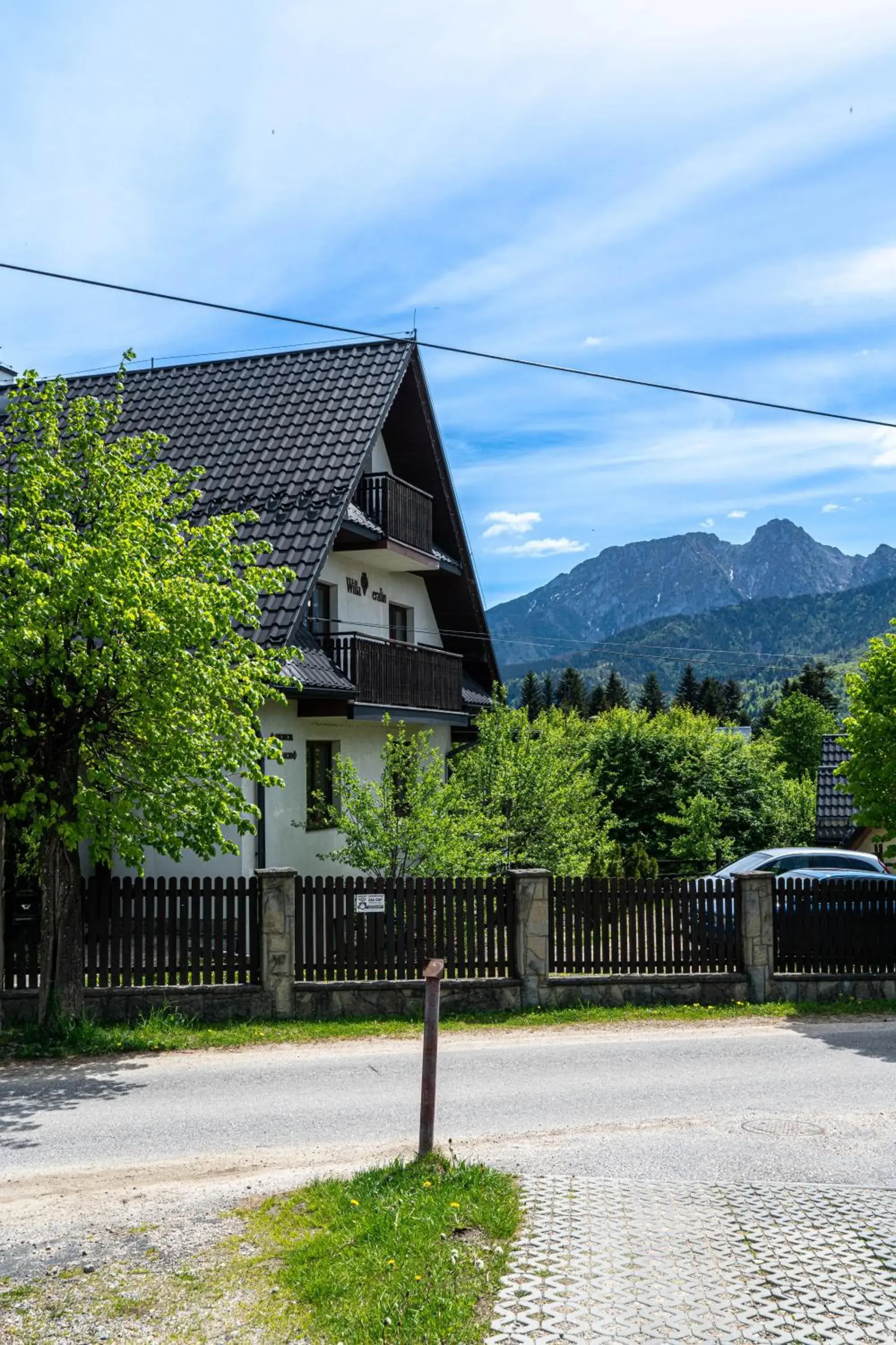 Willa Serafin-basen, sauny i jacuzzi w Willa Baciarka dodatkowo płatne Willa Serafin-basen, sauny i jacuzzi w Willa Baciarka dodatkowo płatne