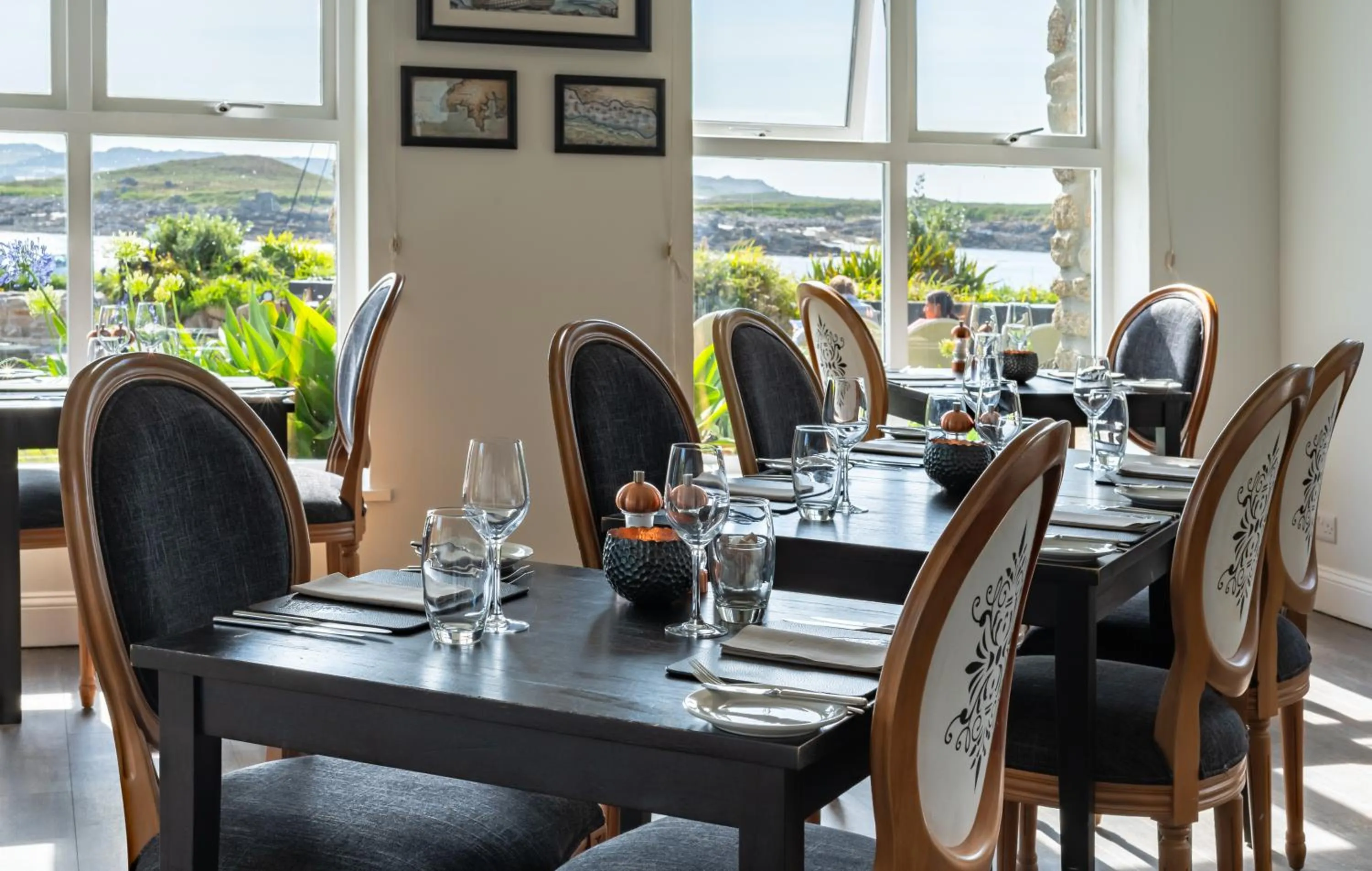 Restaurant/places to eat in Karma St. Martin's