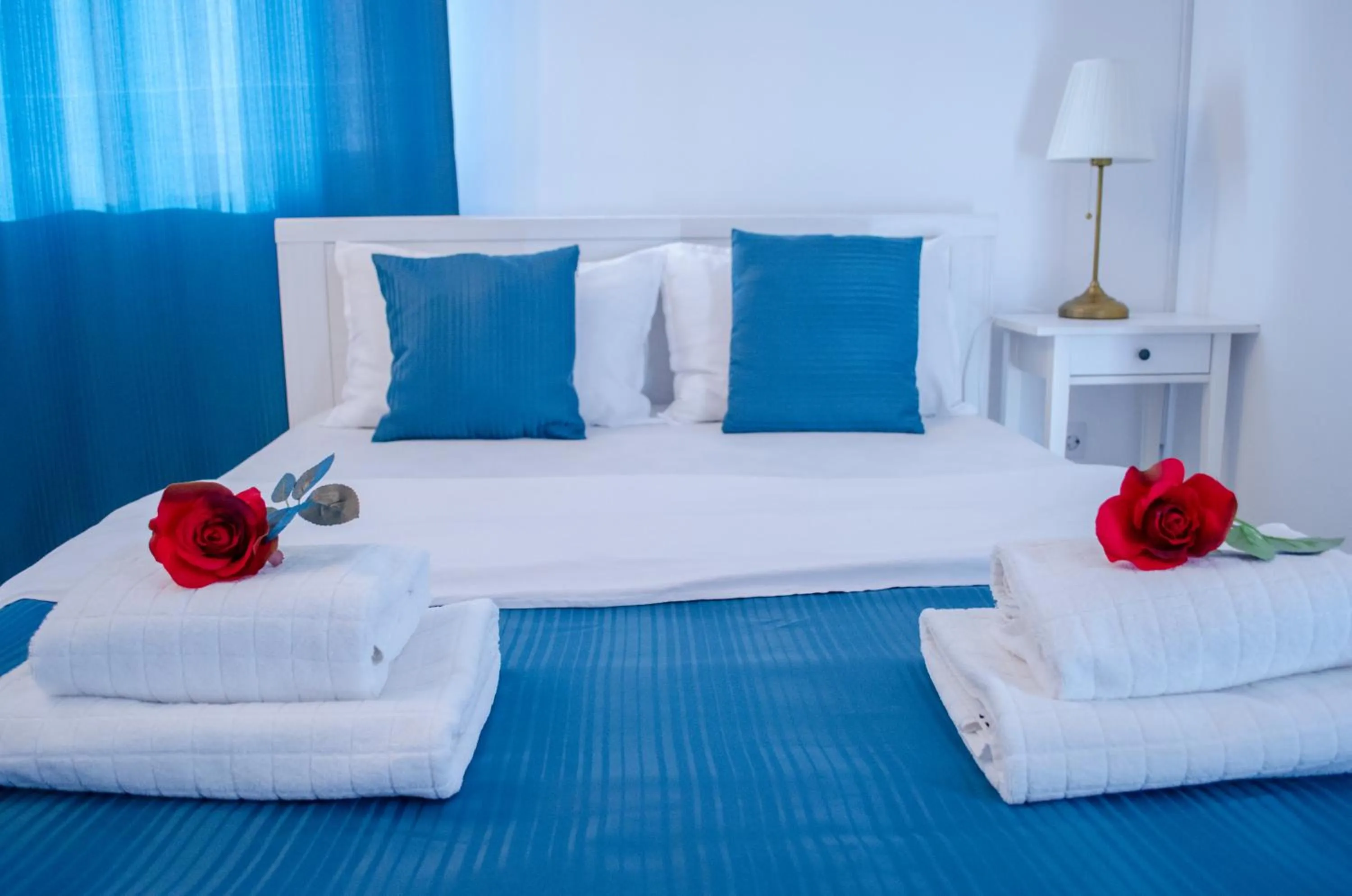 Bed in City Lux Villa