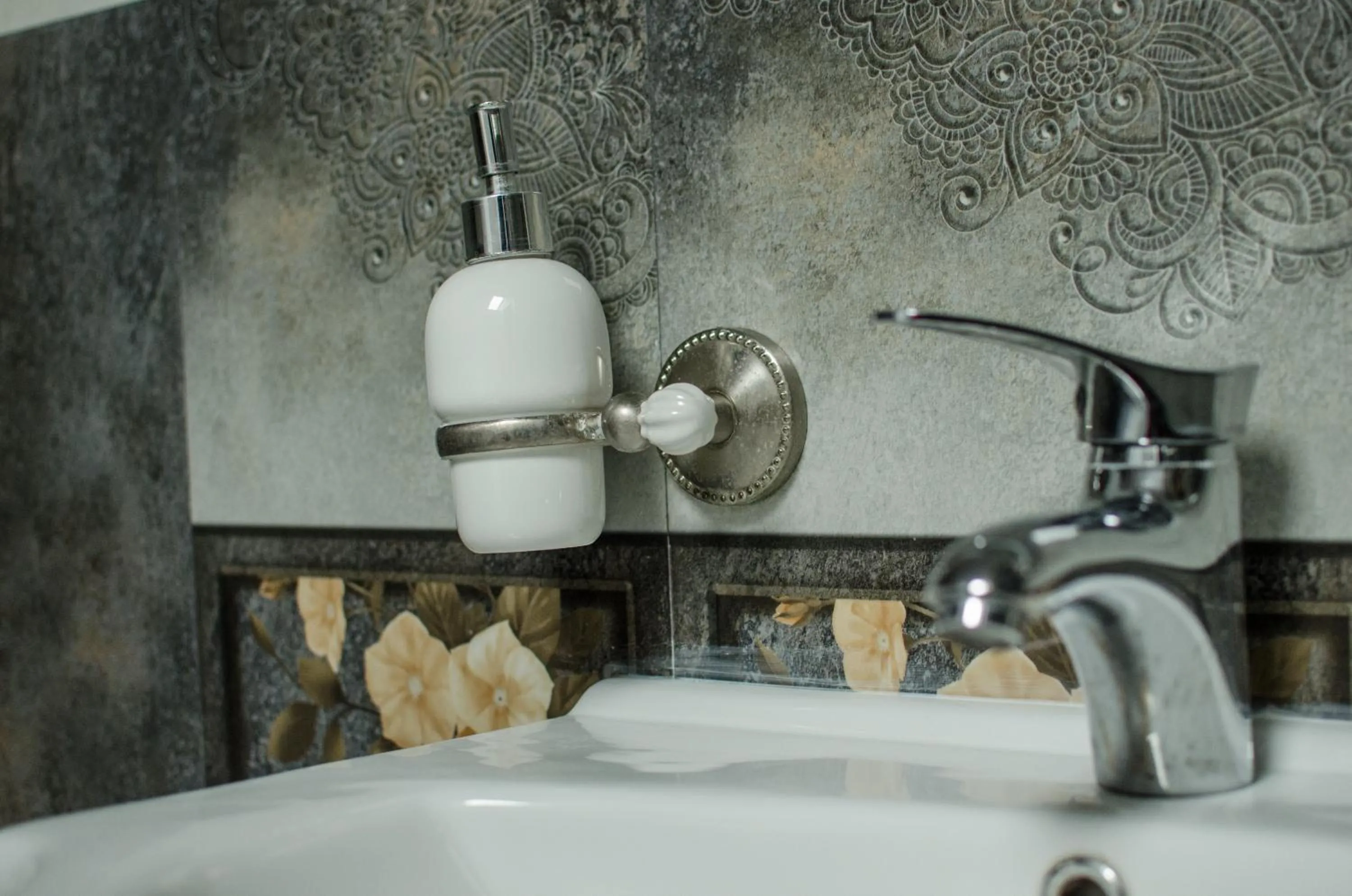 Bathroom in City Lux Villa