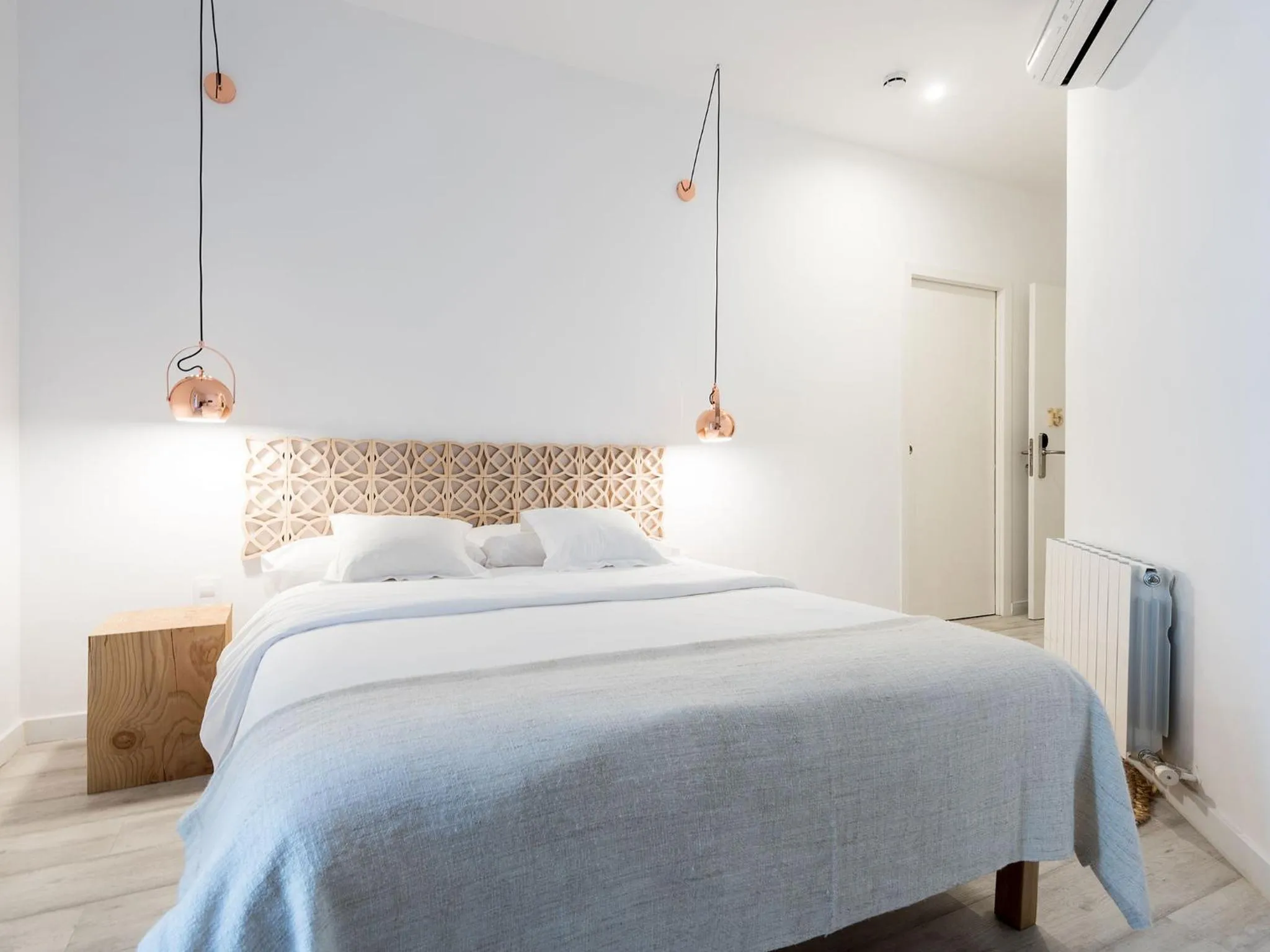 Toilet, Bed in Bruc & Bruc