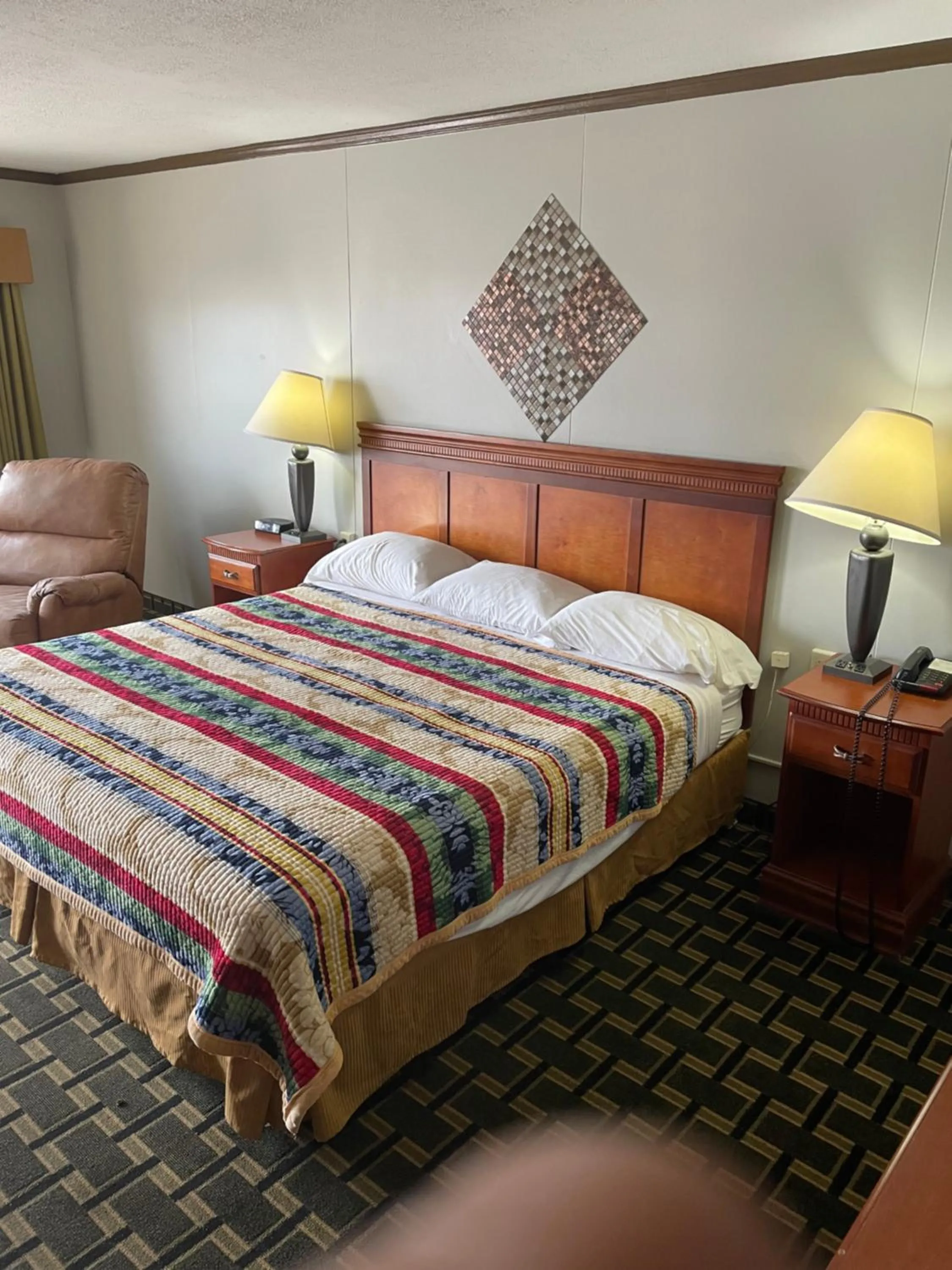 Bedroom, Bed in Bedford Inn