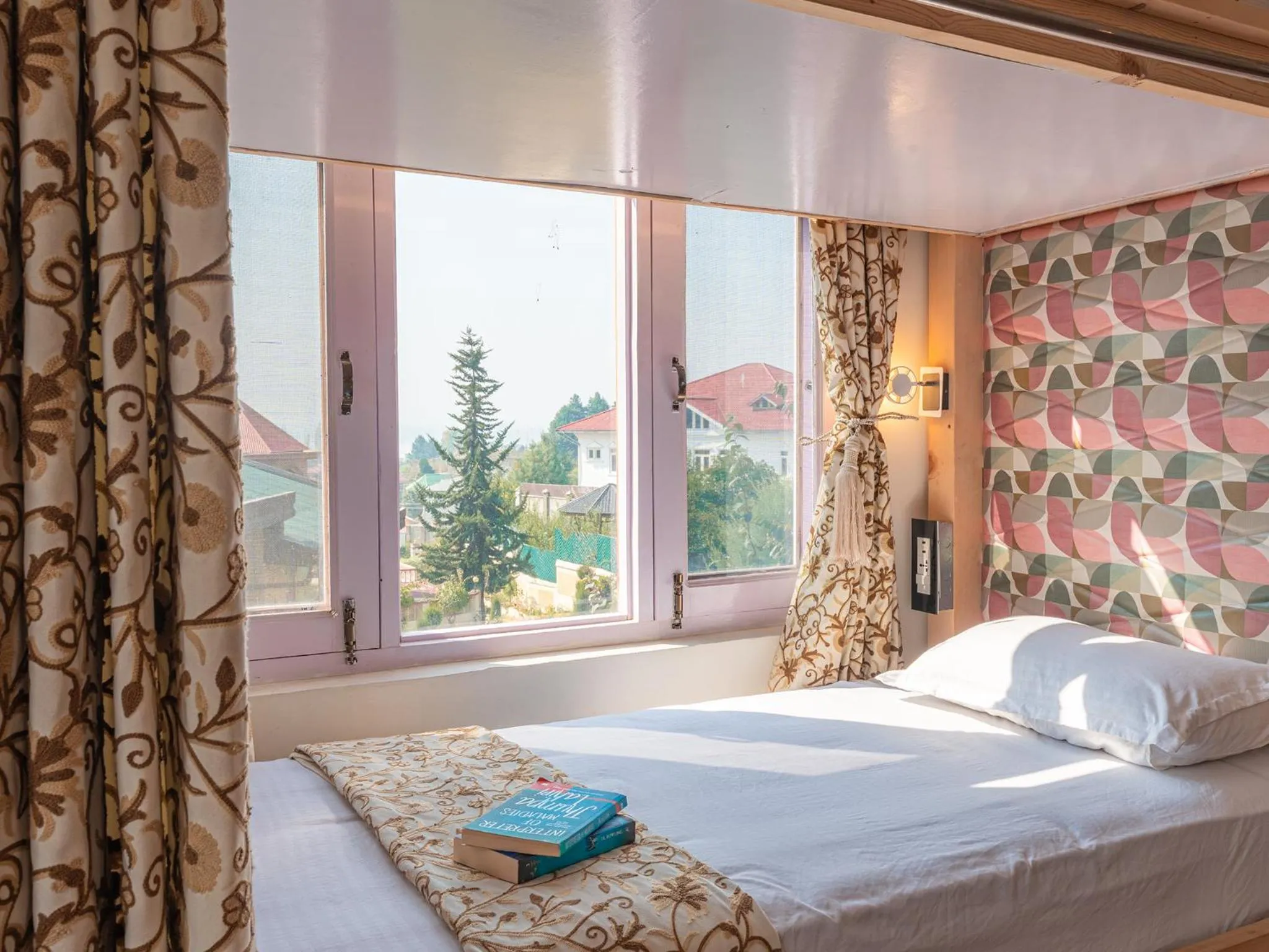 bunk bed, Bed in Moustache Srinagar