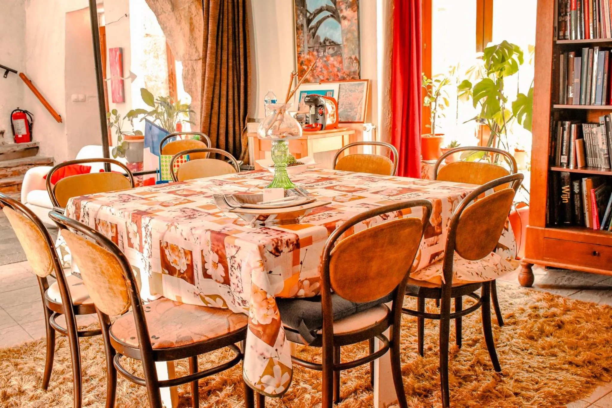 Restaurant/places to eat in Les deux arches