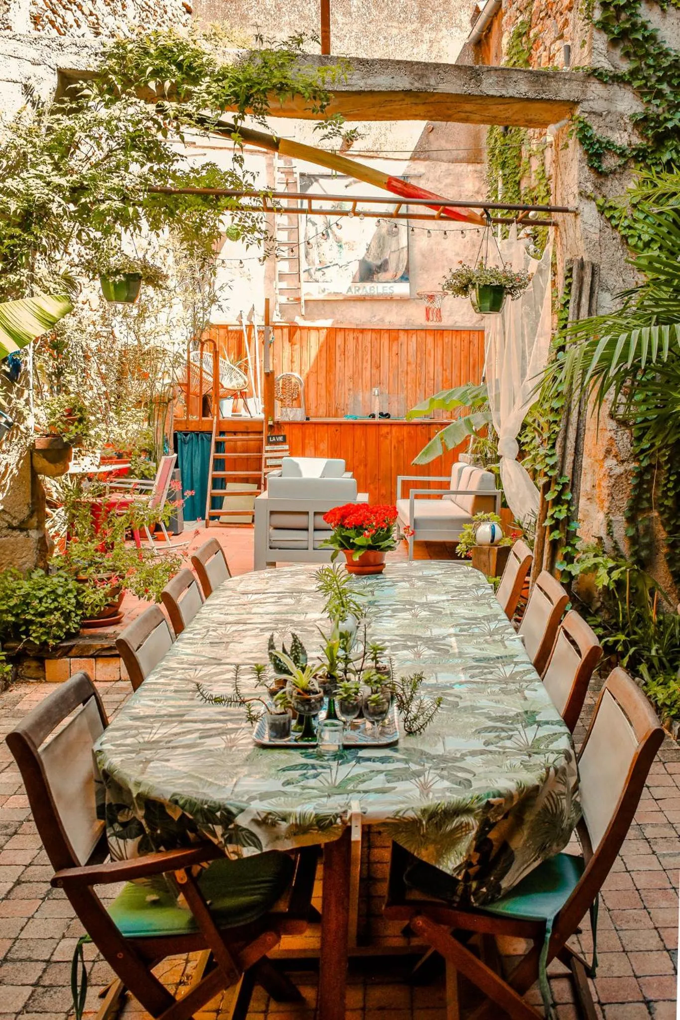 Swimming pool in Les deux arches