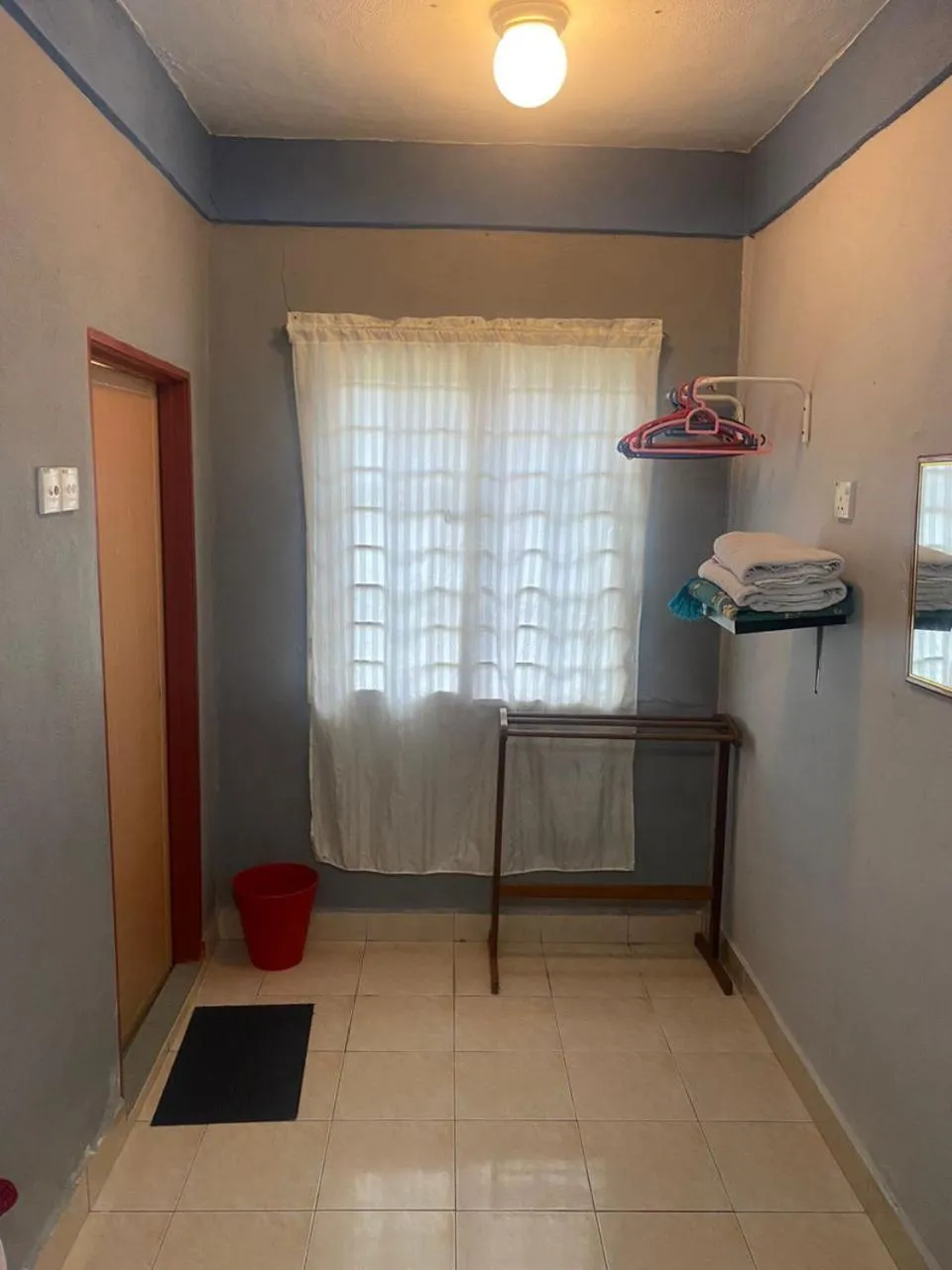 Bedroom in OYO 90910 Homestay D Lalang Inn