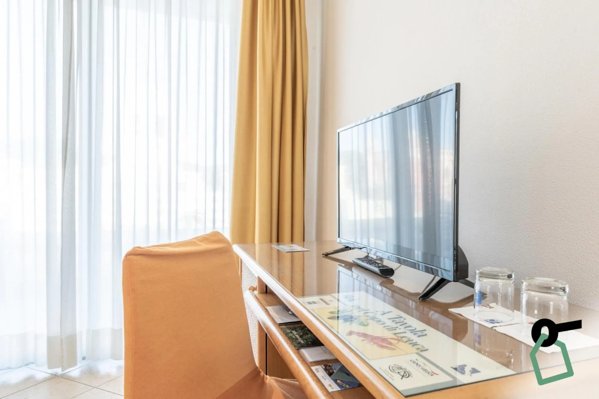 TV and multimedia in HOTIDAY Leuca Lungomare