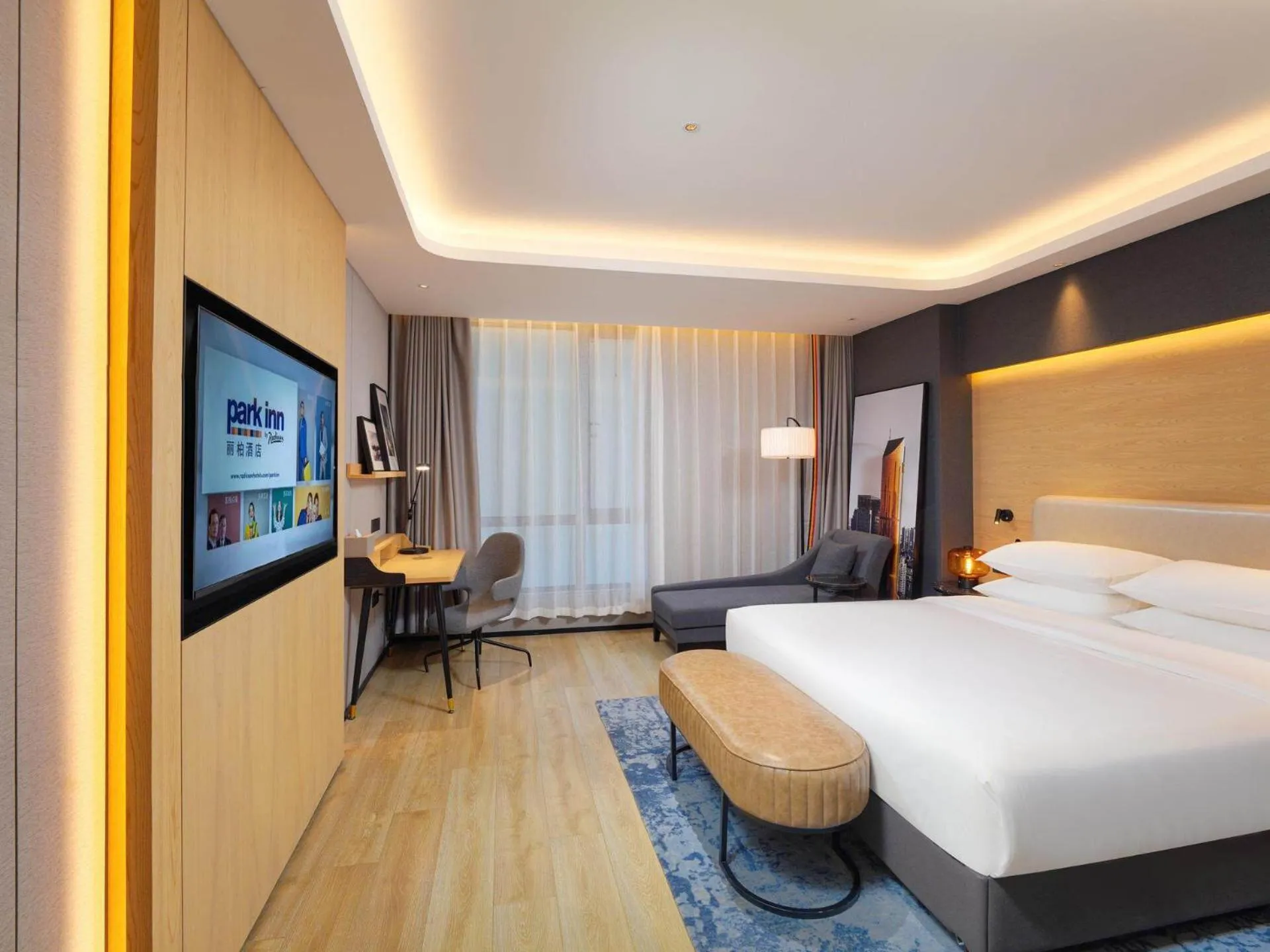 Photo of the whole room, Bed in Park Inn by Radission Tianjin Binhai International Airport
