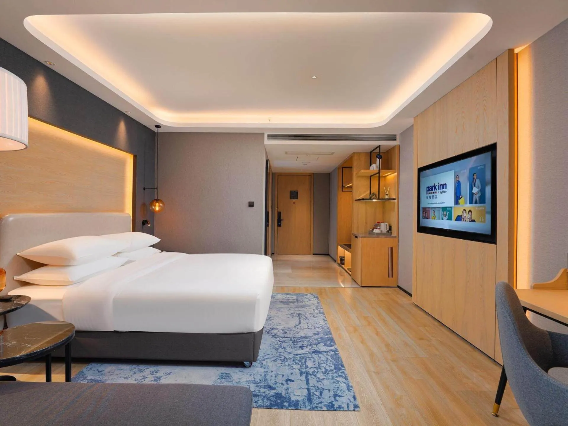 Photo of the whole room, Bed in Park Inn by Radission Tianjin Binhai International Airport