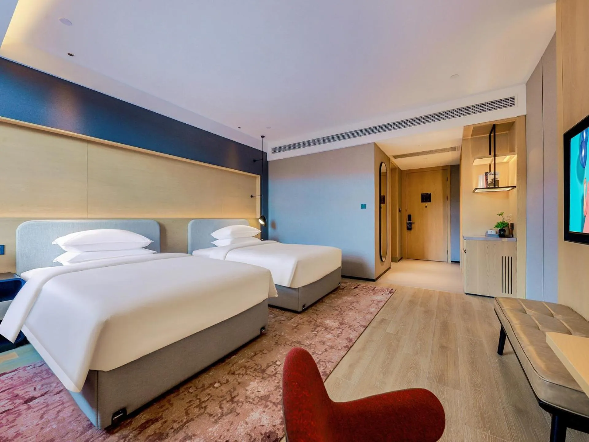 Photo of the whole room, Bed in Park Inn by Radisson Zhuhai Gaolan Port