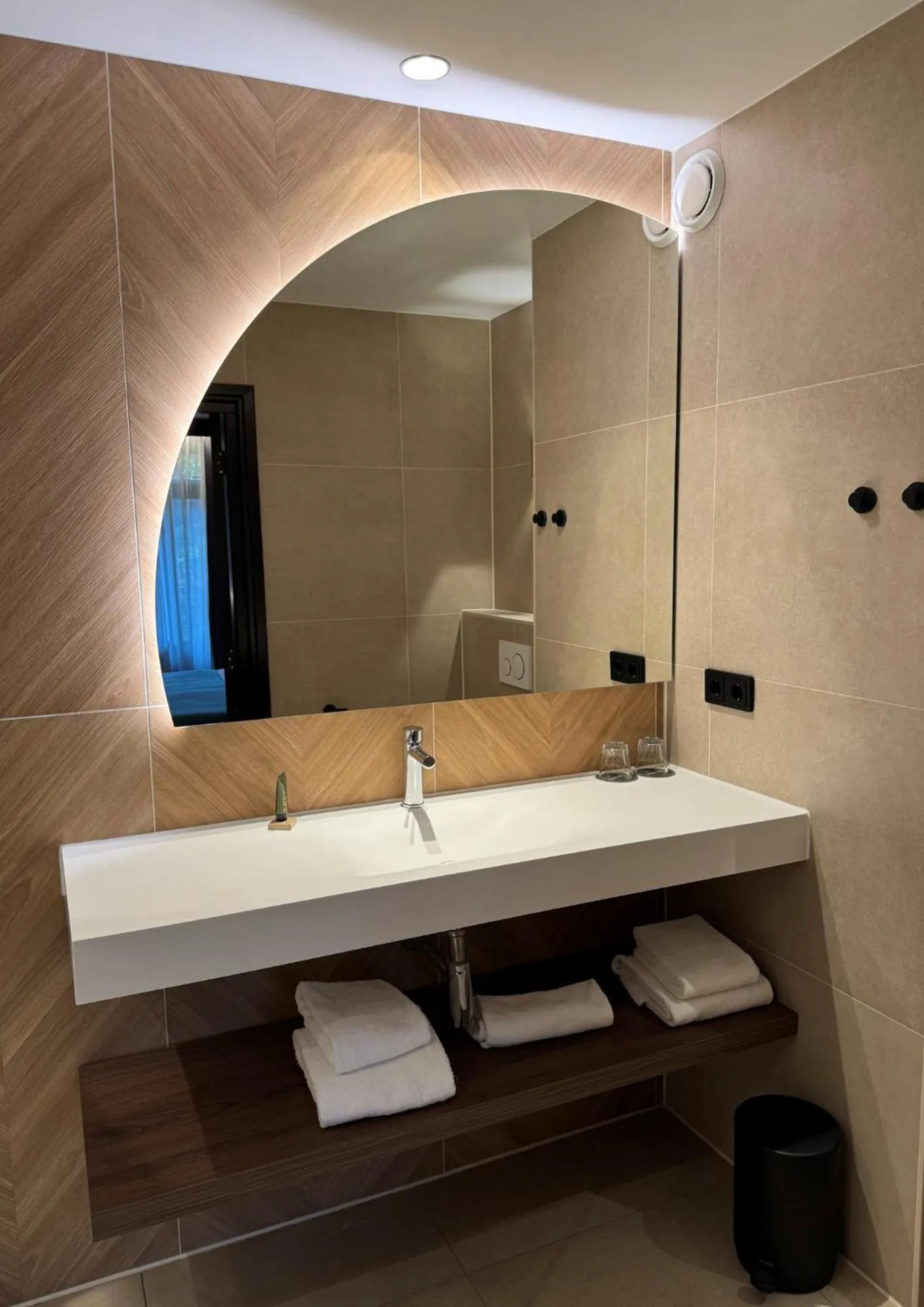 Bathroom in Van der Valk Hotel Arnhem