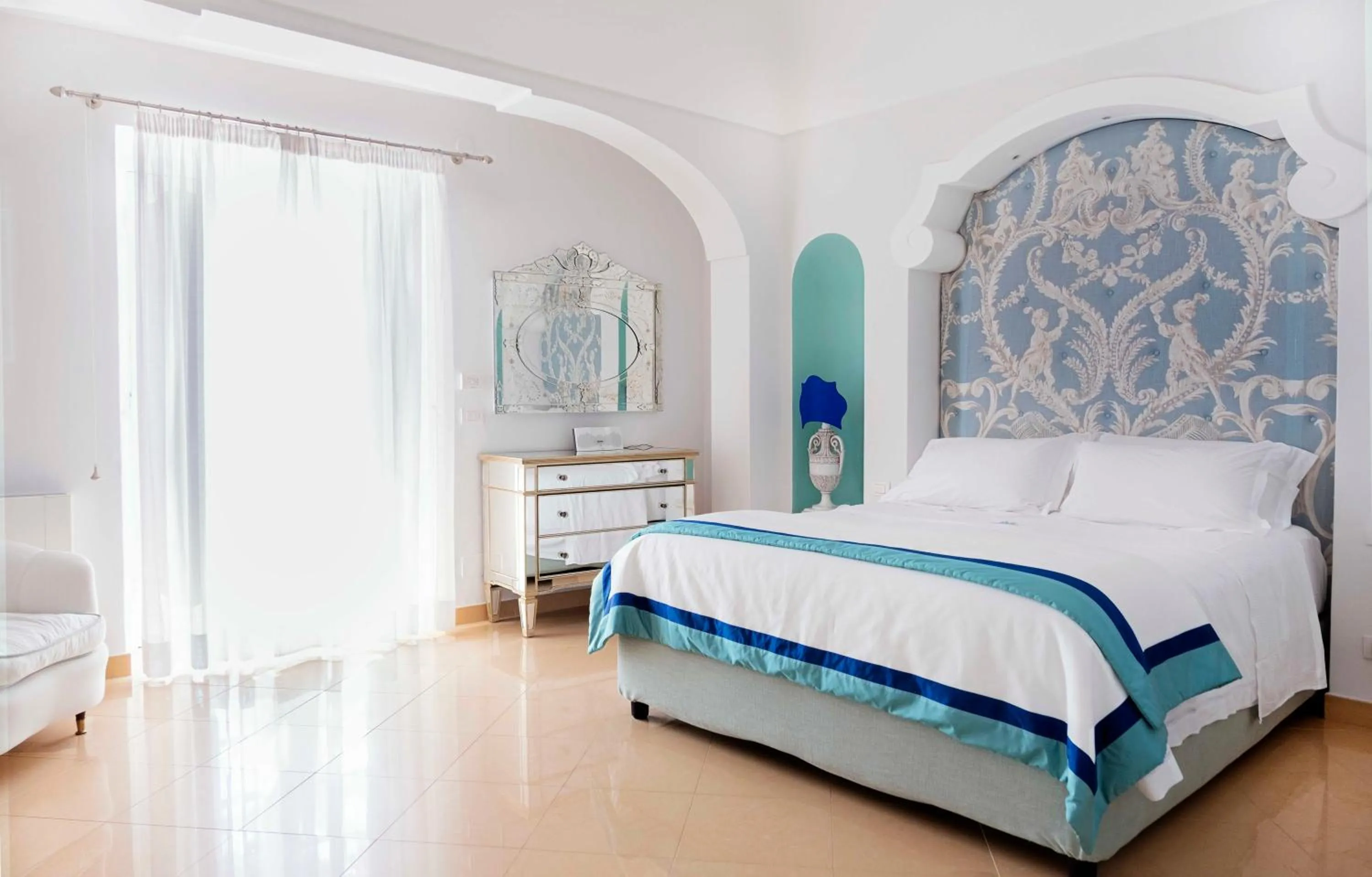 Bedroom, Bed in Villa Boheme Exclusive Luxury Suites