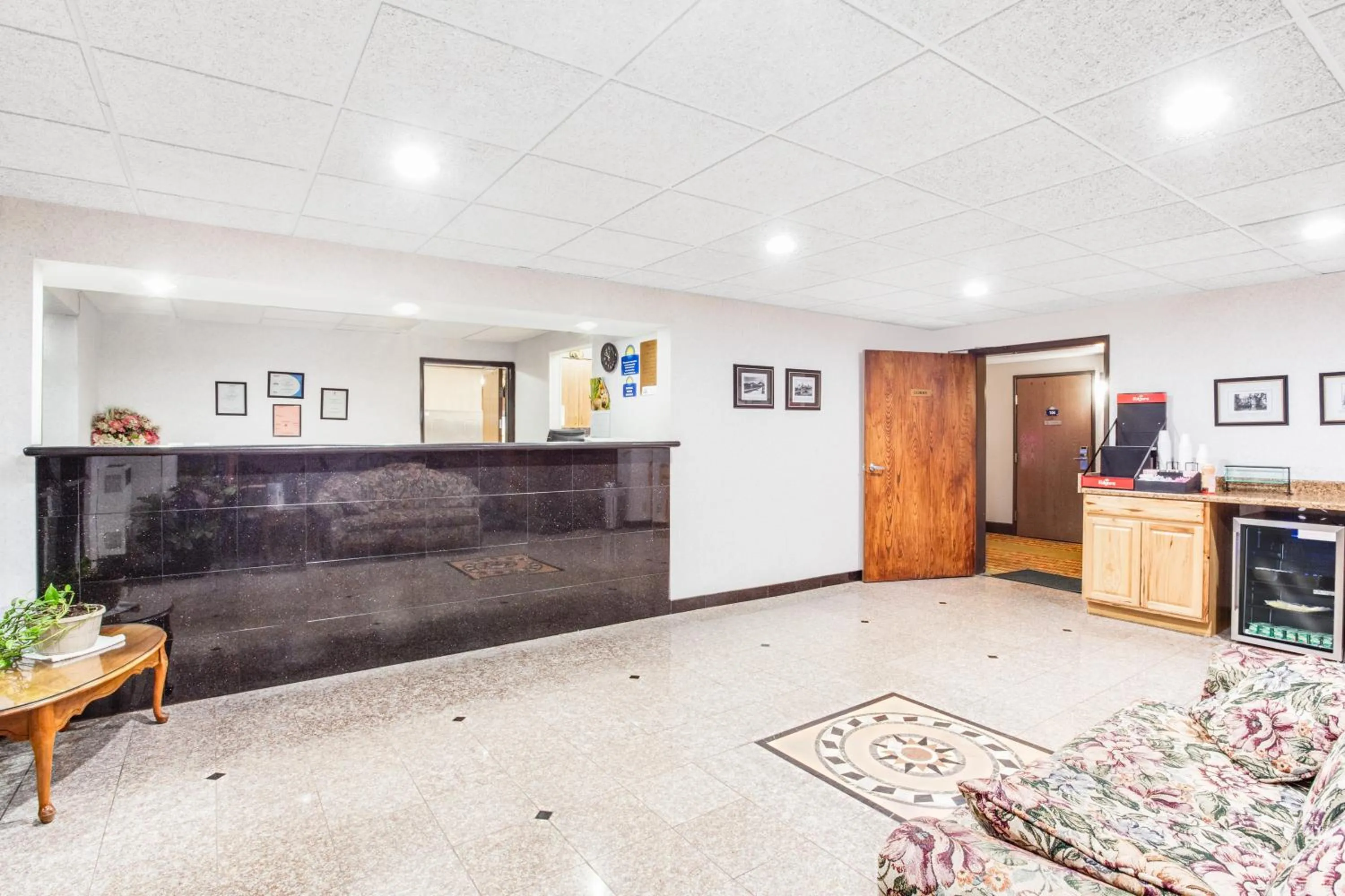 Lobby or reception in Days Inn by Wyndham Hornell NY
