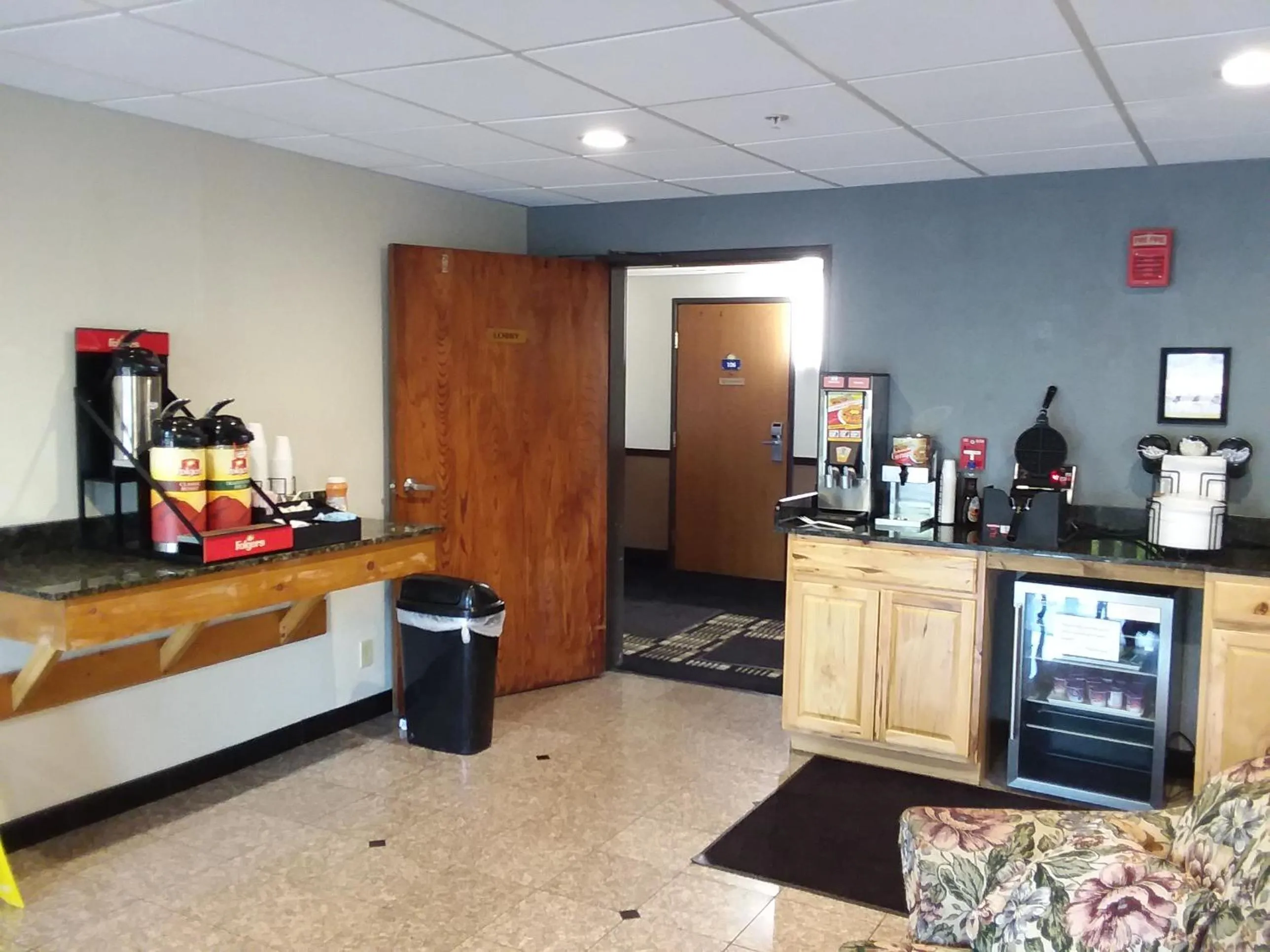 Breakfast in Days Inn by Wyndham Hornell NY