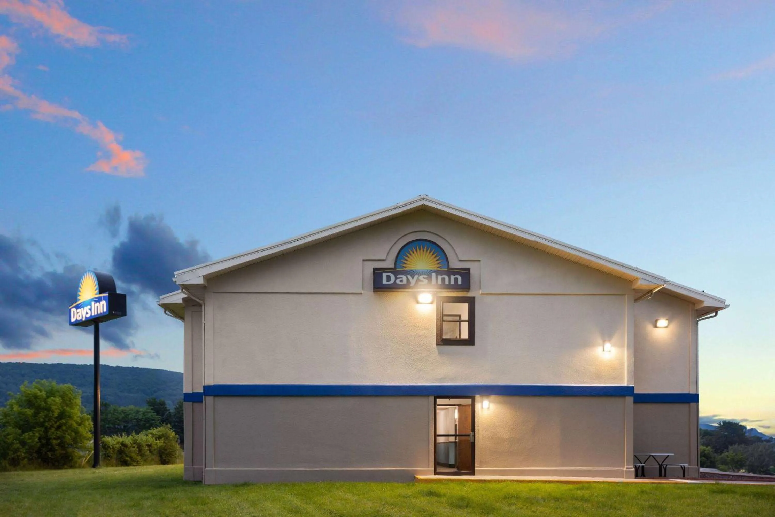 Property building in Days Inn by Wyndham Hornell NY