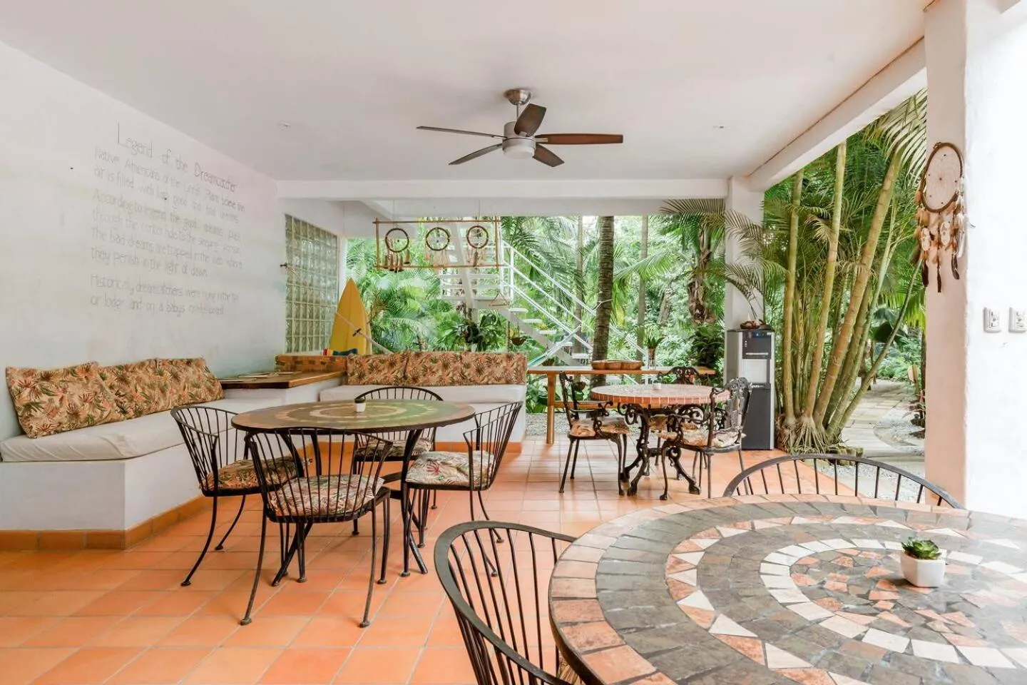 Lounge or bar in Dreamcatcher Hotel - Live the Dream of Santa Teresa