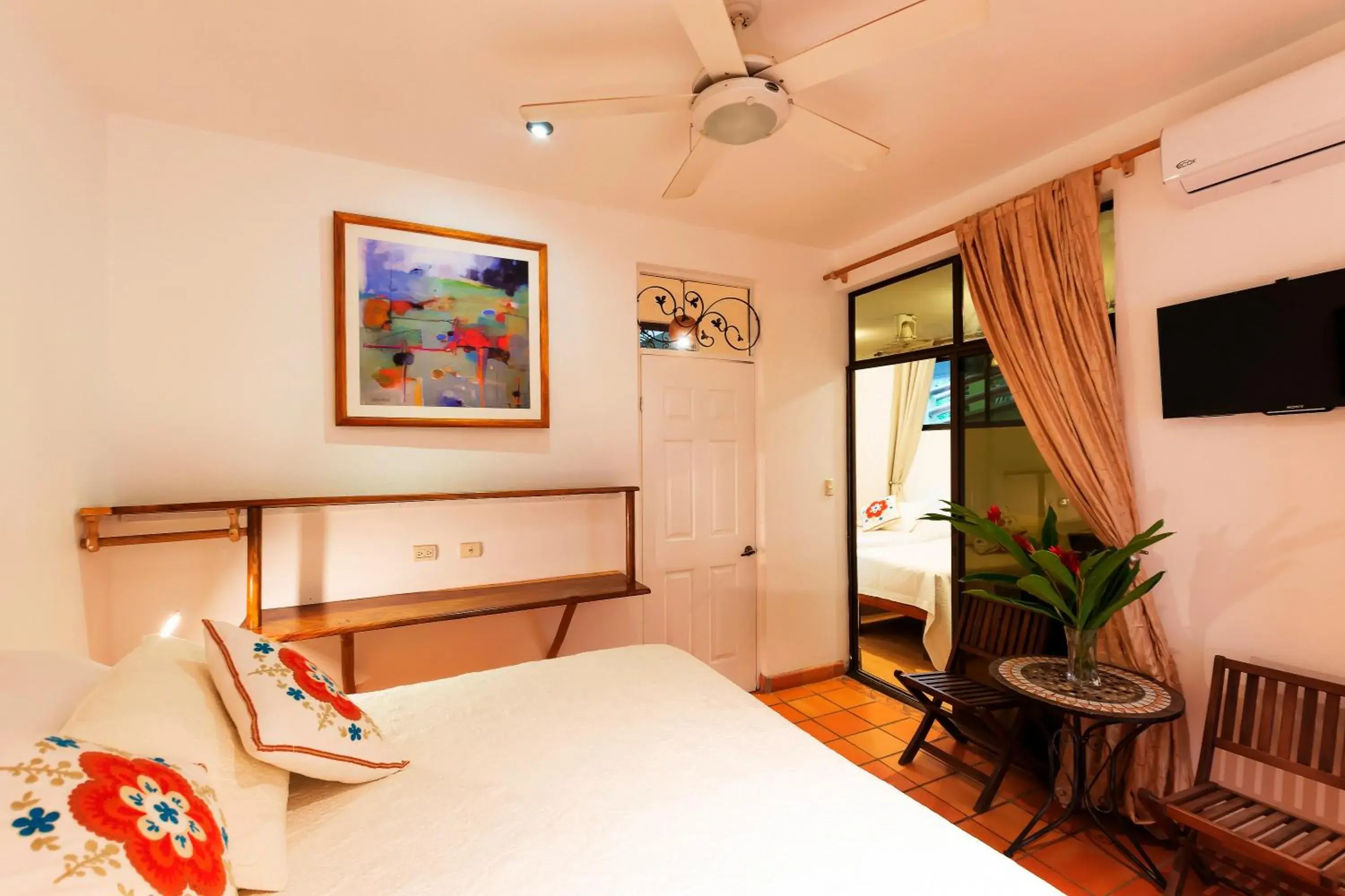 Family Room in Dreamcatcher Hotel - Atrapasueños Family Room in Dreamcatcher Hotel - Atrapasueños