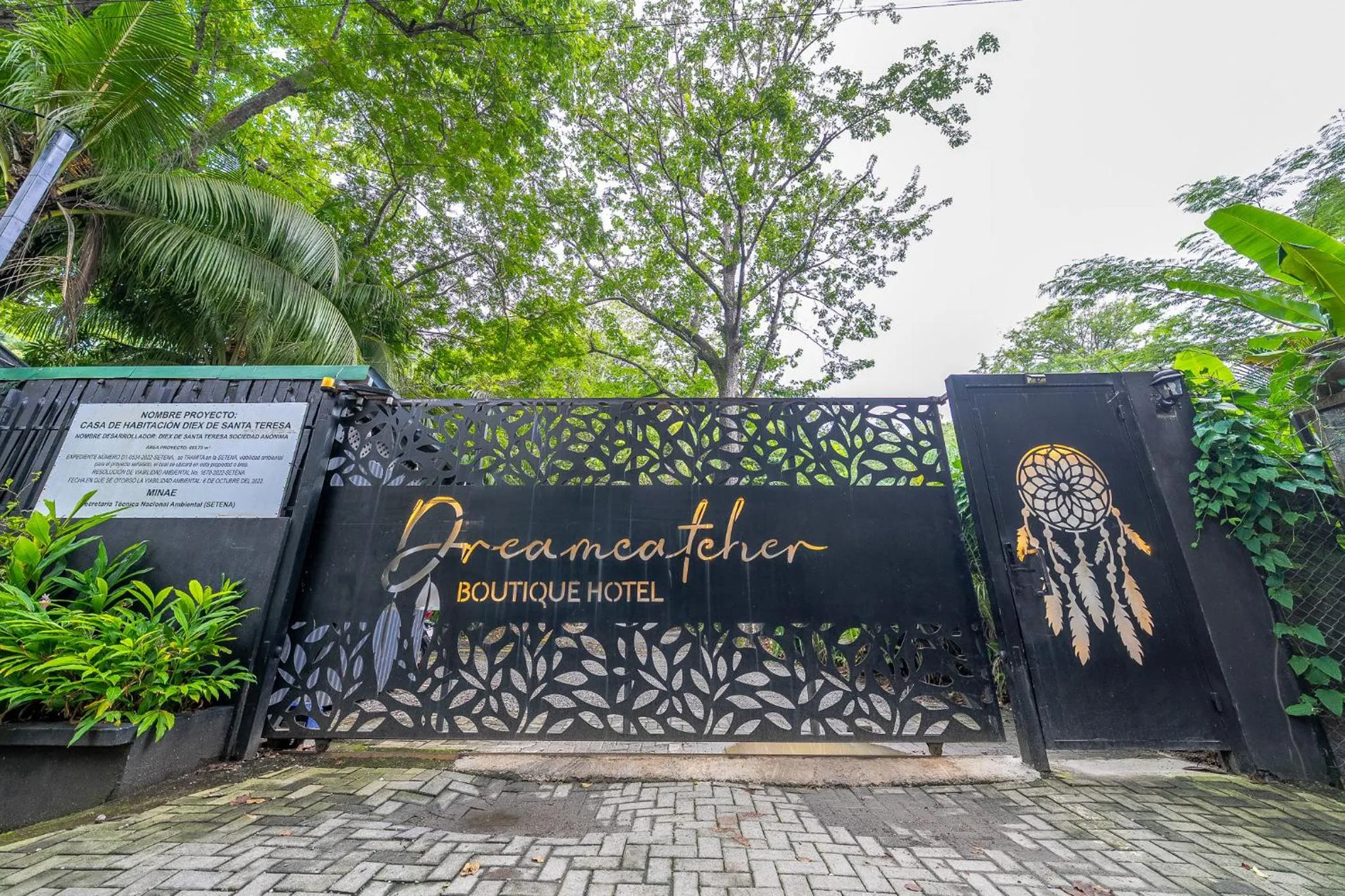 Property logo or sign in Dreamcatcher Hotel - Live the Dream of Santa Teresa