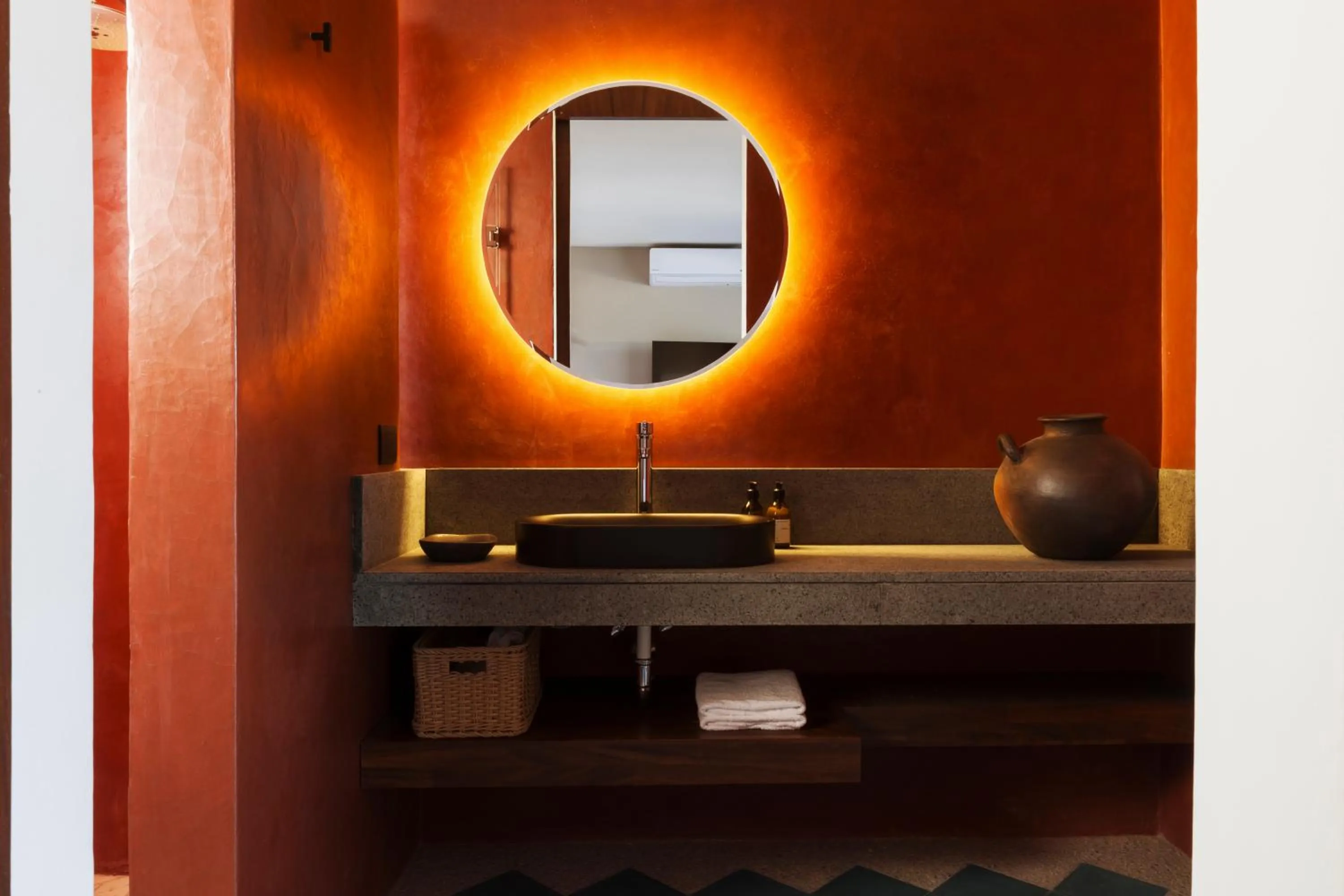 Bathroom in Macondo Arte Oaxaca