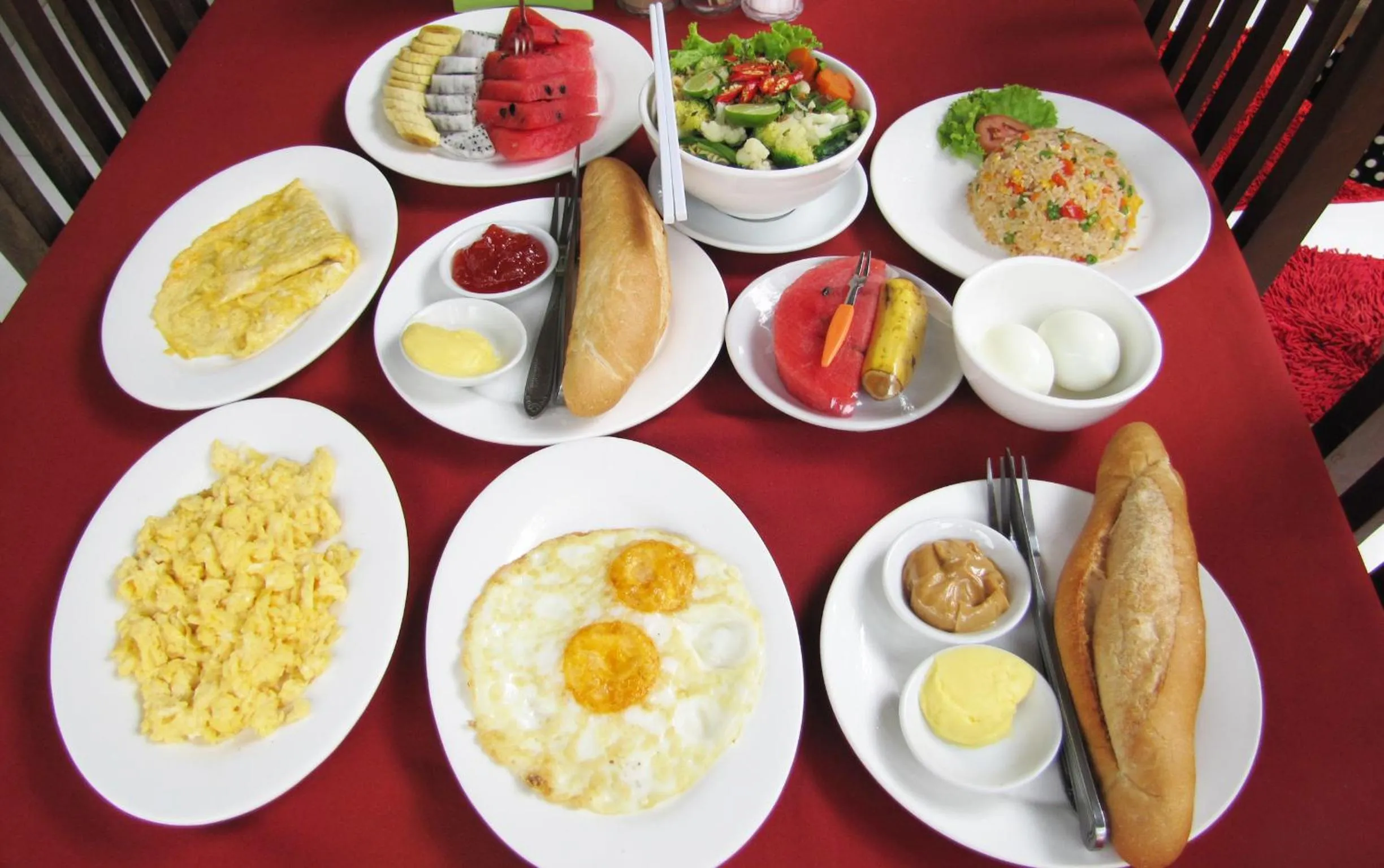 Meals in Blossoming Romduol Boutique