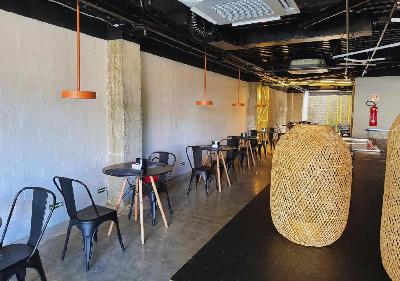 Restaurant/places to eat in Nord One