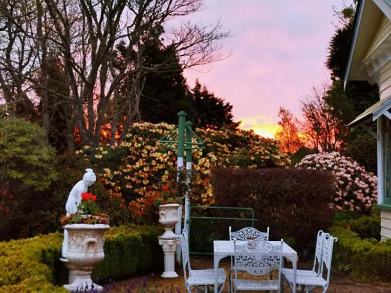 Country Villa Estate