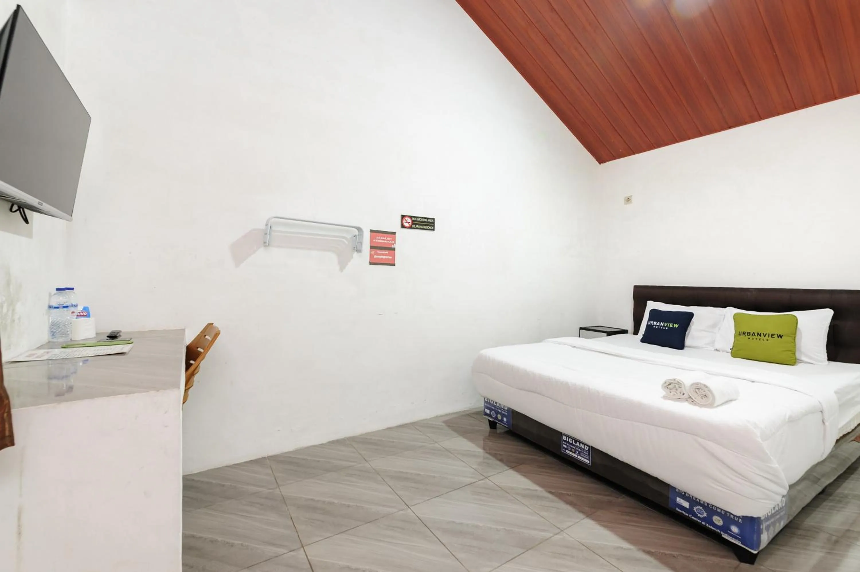 Bedroom, Bed in Urbanview Hotel Nerine's Glamping Village Cipanas by RedDoorz