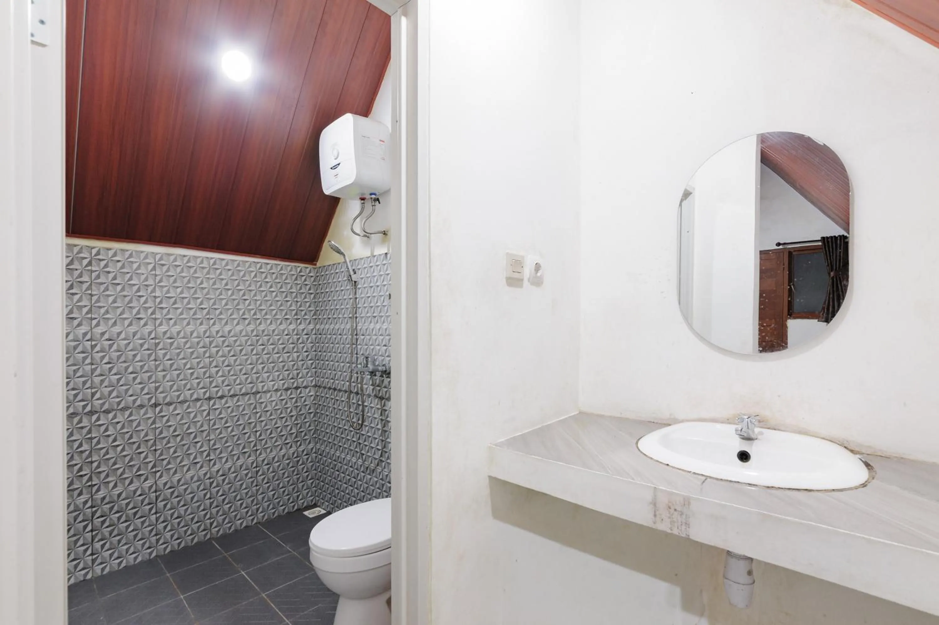 Bathroom in Urbanview Hotel Nerine's Glamping Village Cipanas by RedDoorz