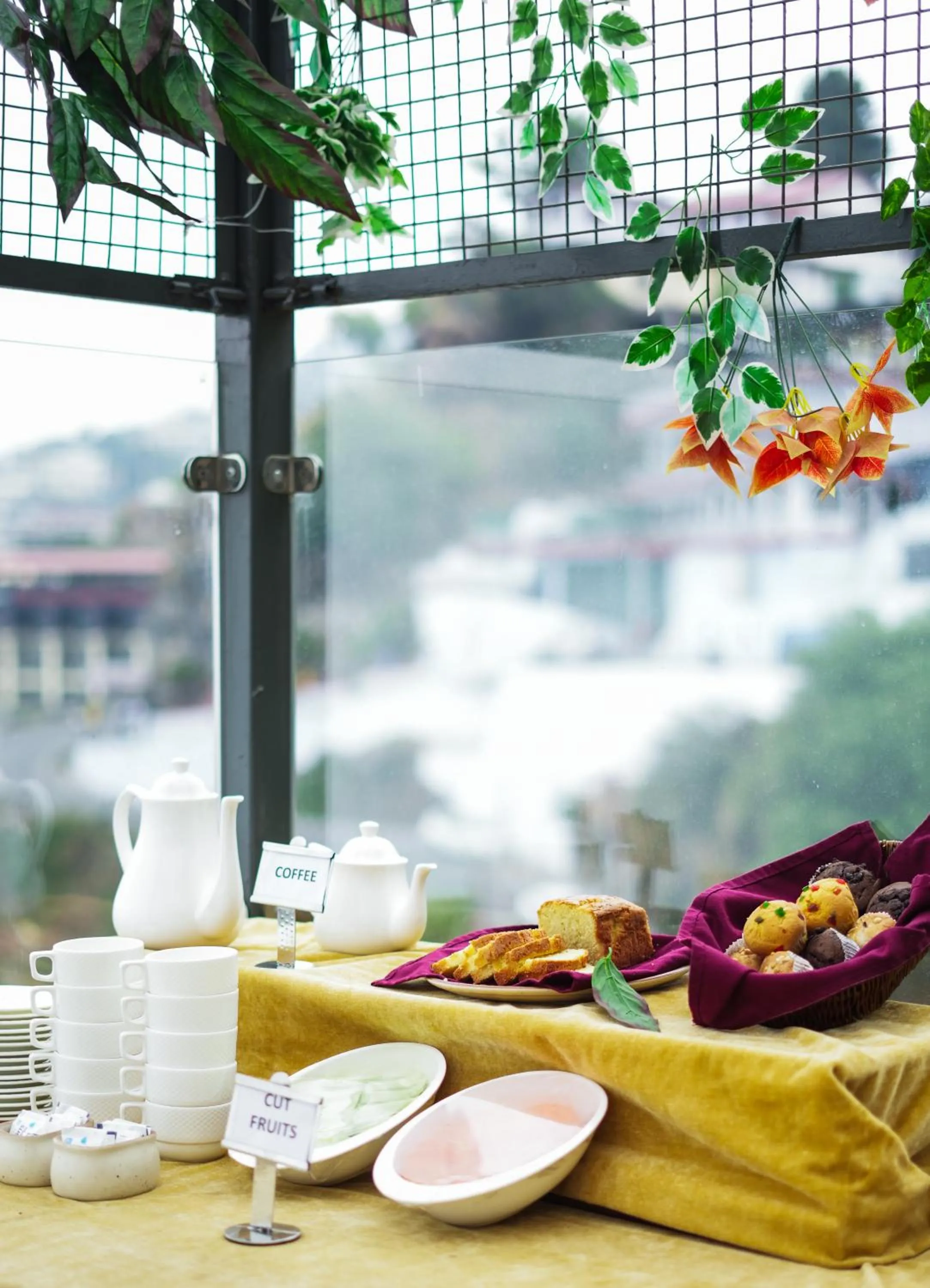 Restaurant/places to eat in The Novello By Hotel Evergreen- Mussoorie