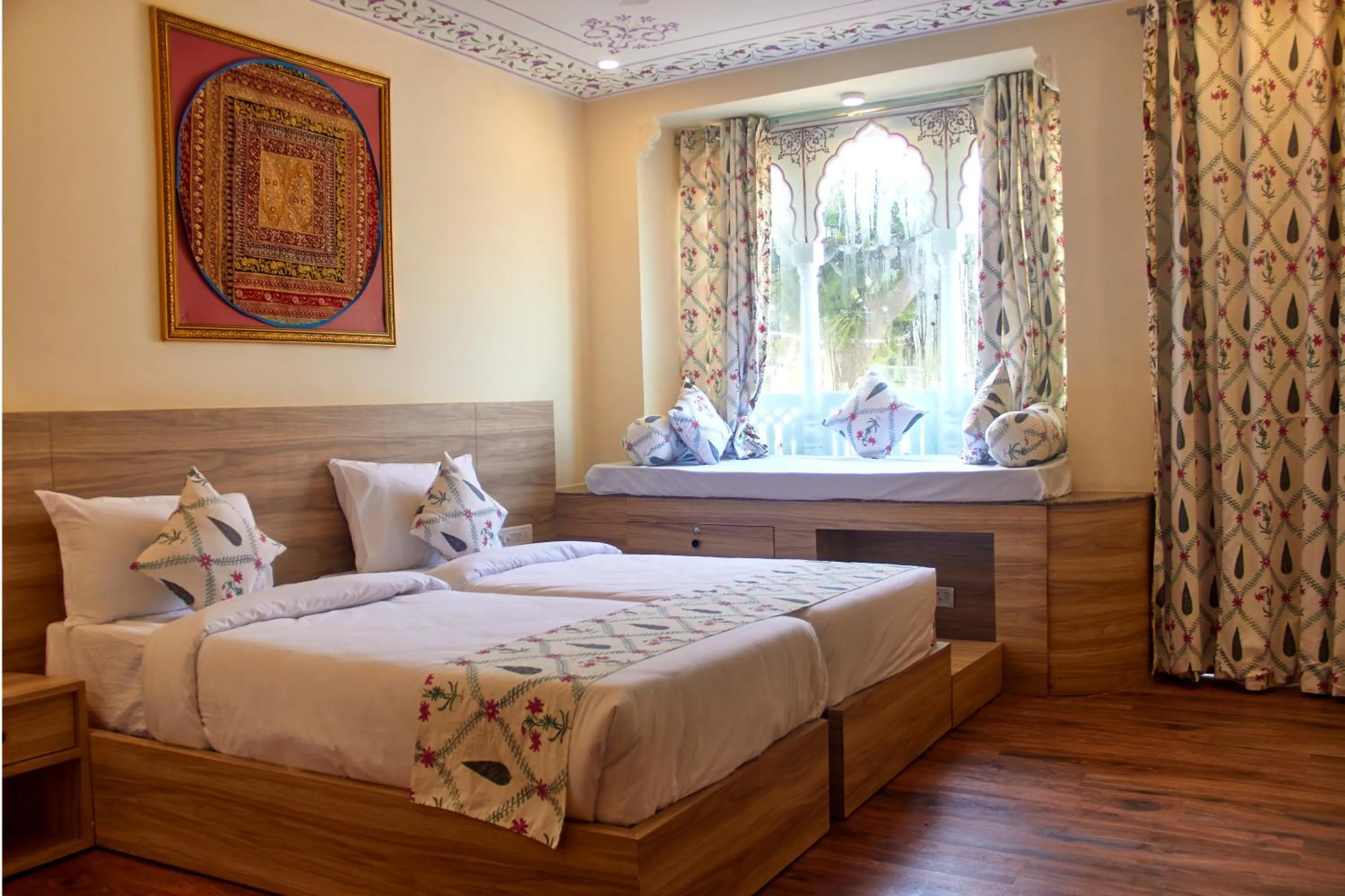 Photo of the whole room, Bed in Ranthambhore Uday Vilas