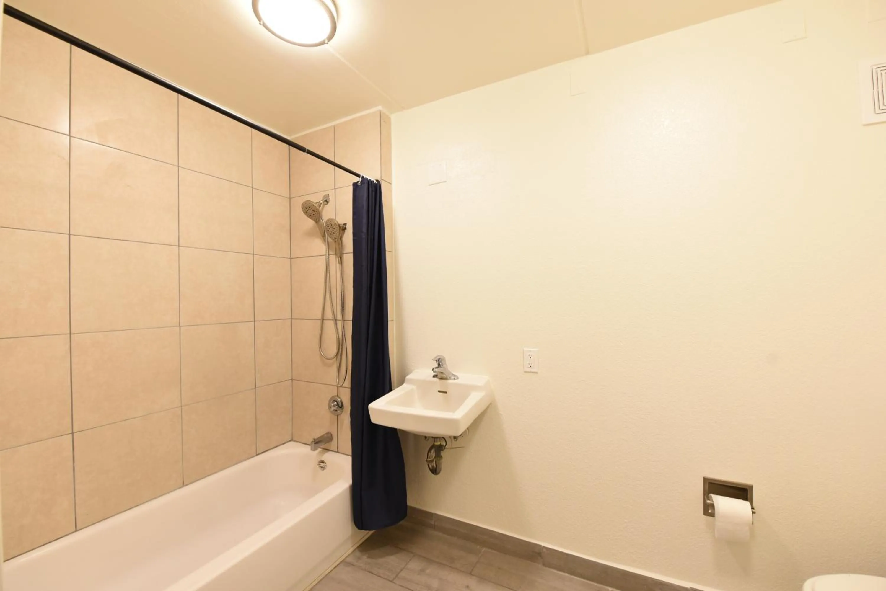 Boardwalk Suites Baton Rouge